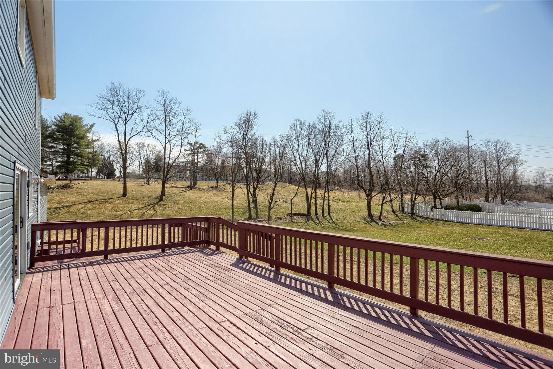 WOODRIDGE ESTATES - Residential