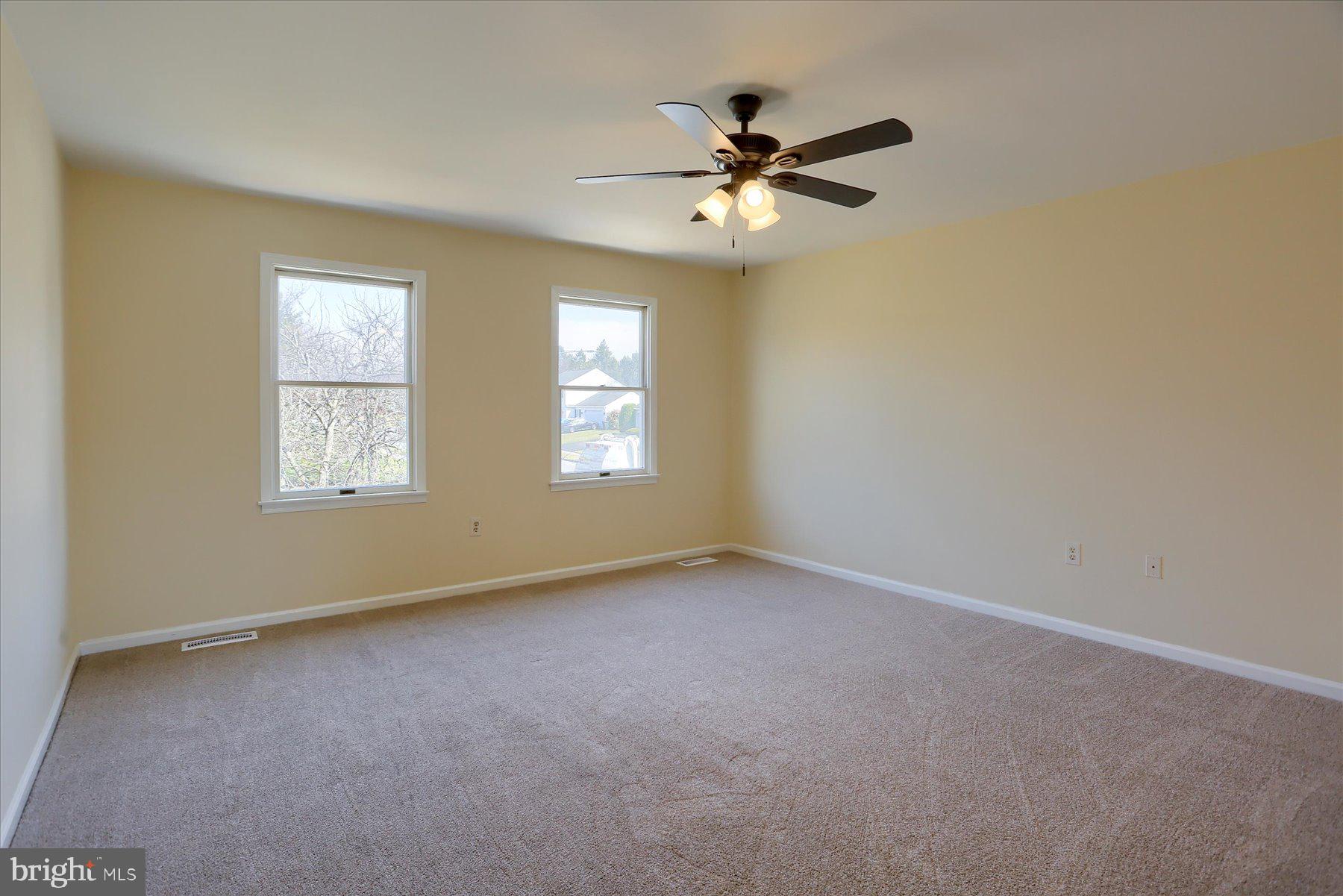 WOODRIDGE ESTATES - Residential