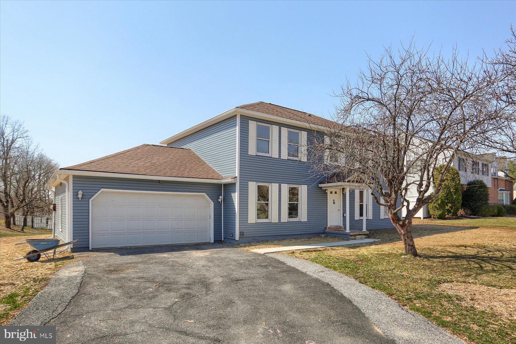 WOODRIDGE ESTATES - Residential