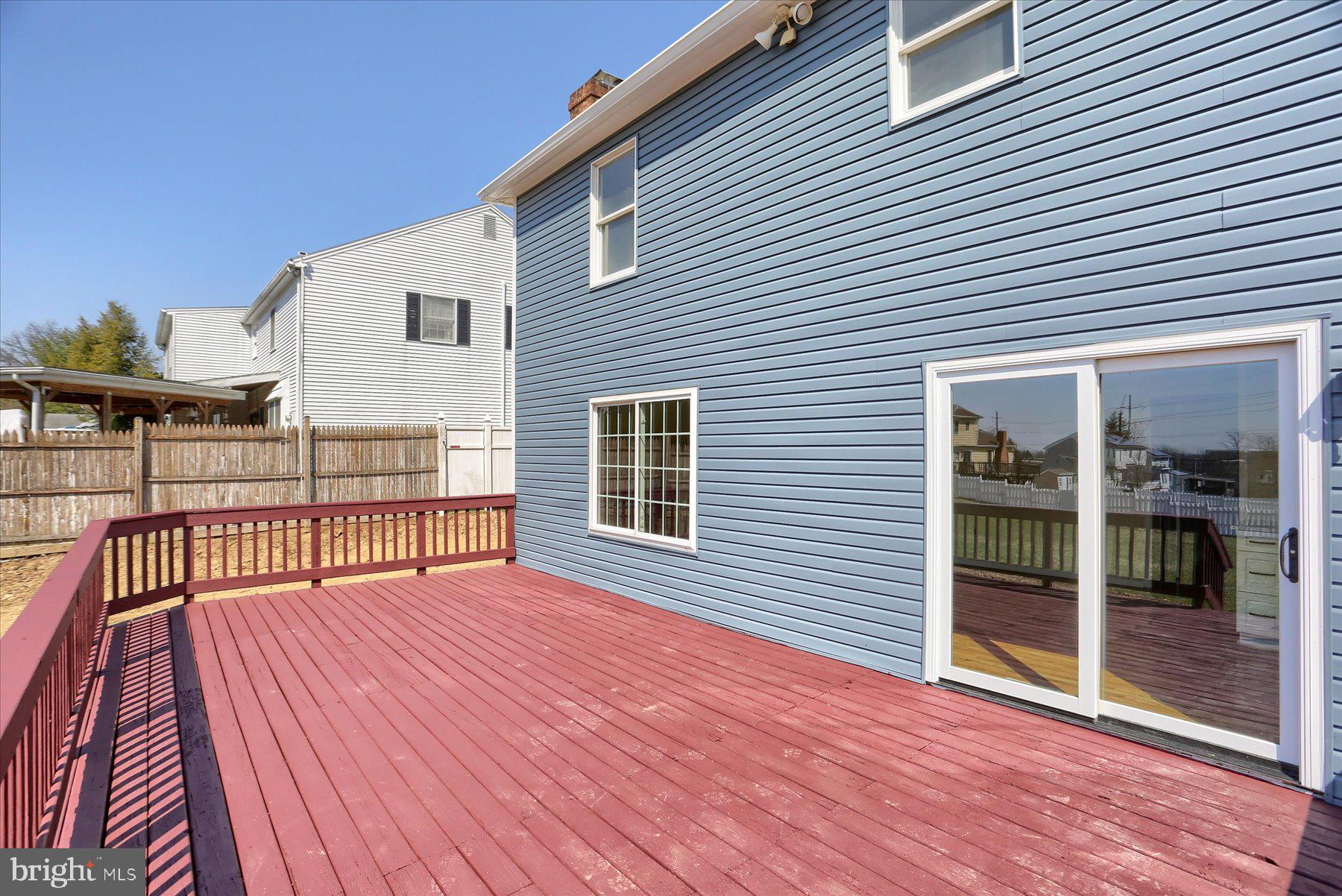 WOODRIDGE ESTATES - Residential