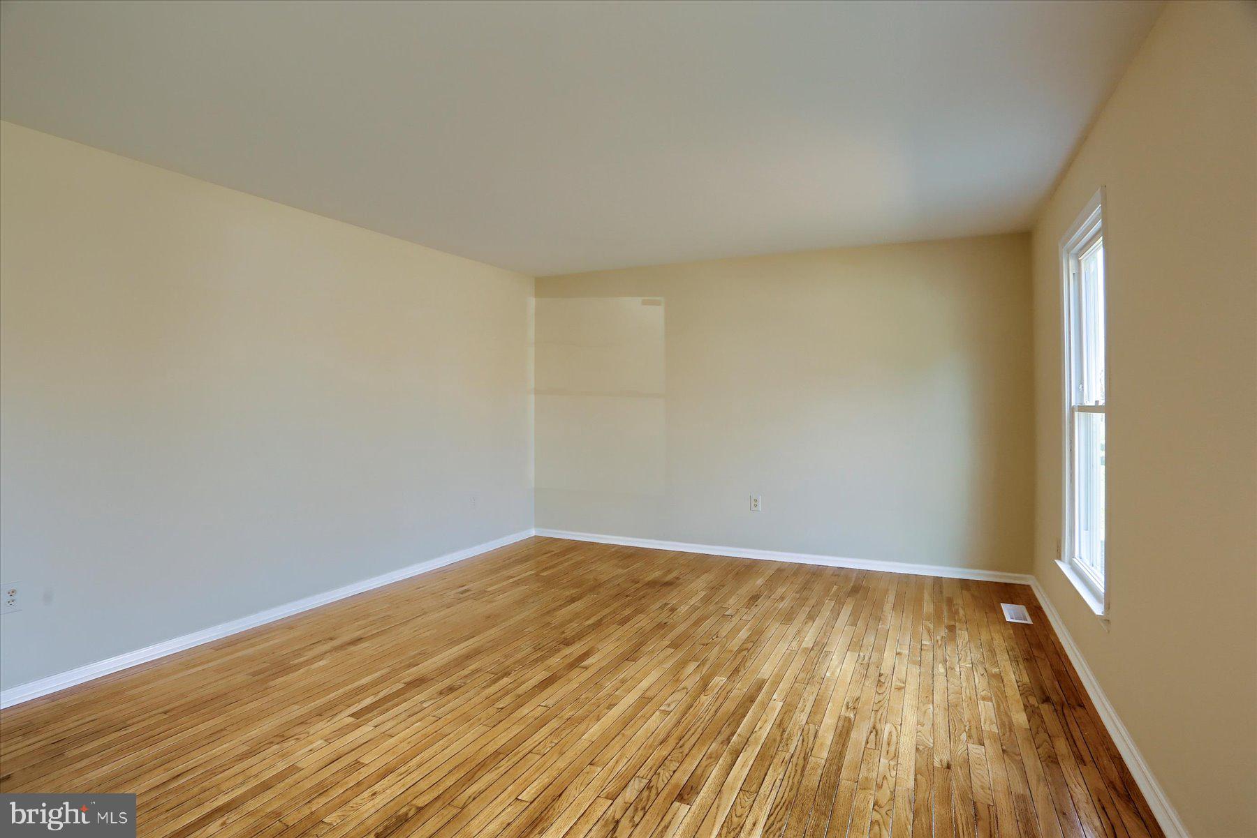 WOODRIDGE ESTATES - Residential