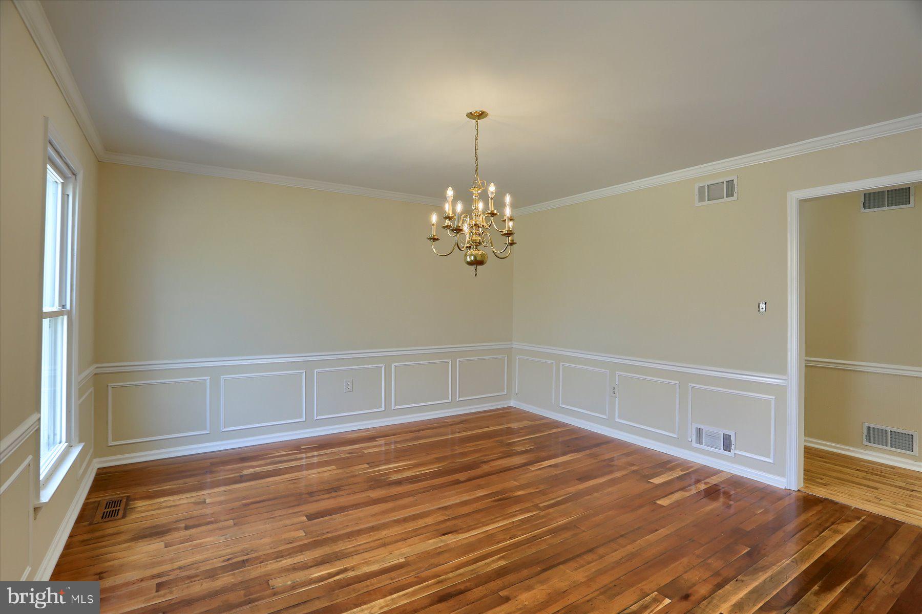 WOODRIDGE ESTATES - Residential