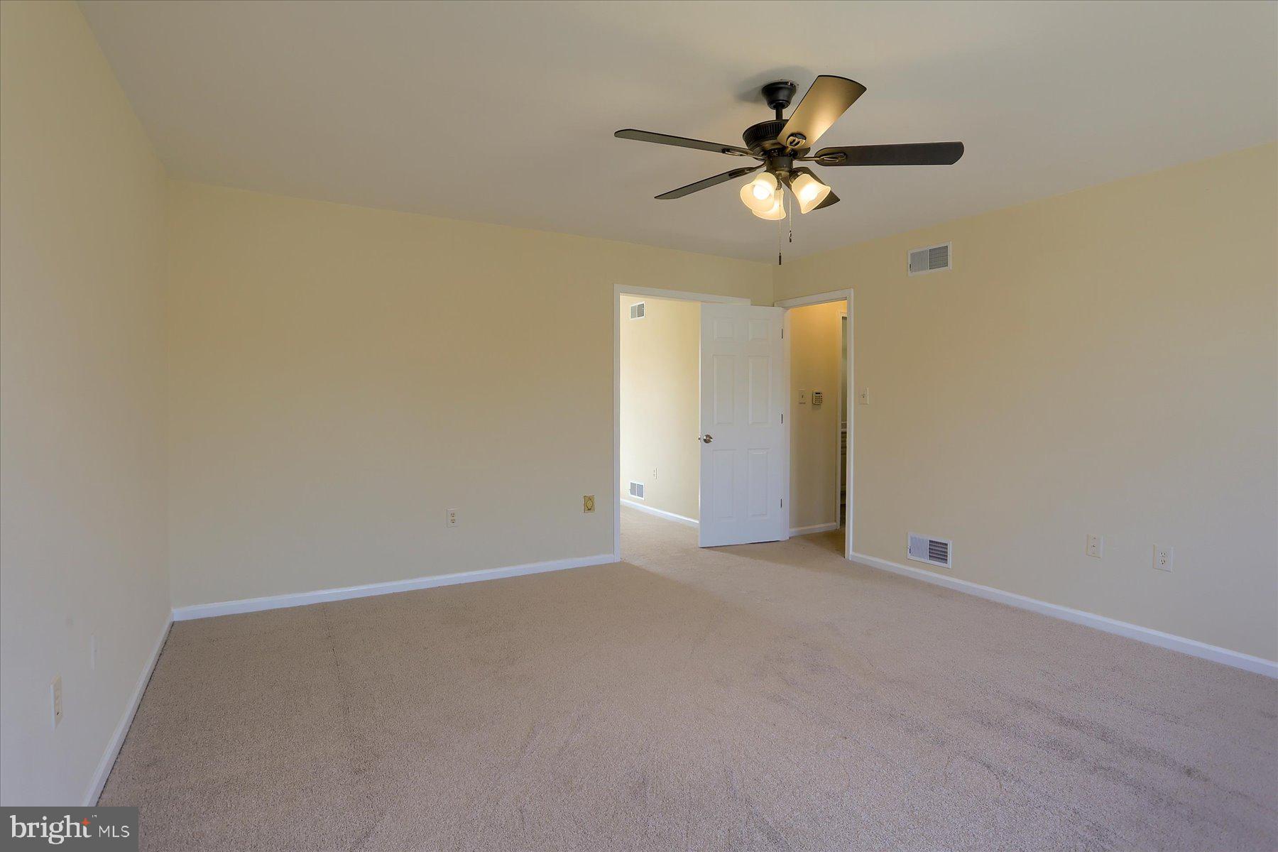 WOODRIDGE ESTATES - Residential