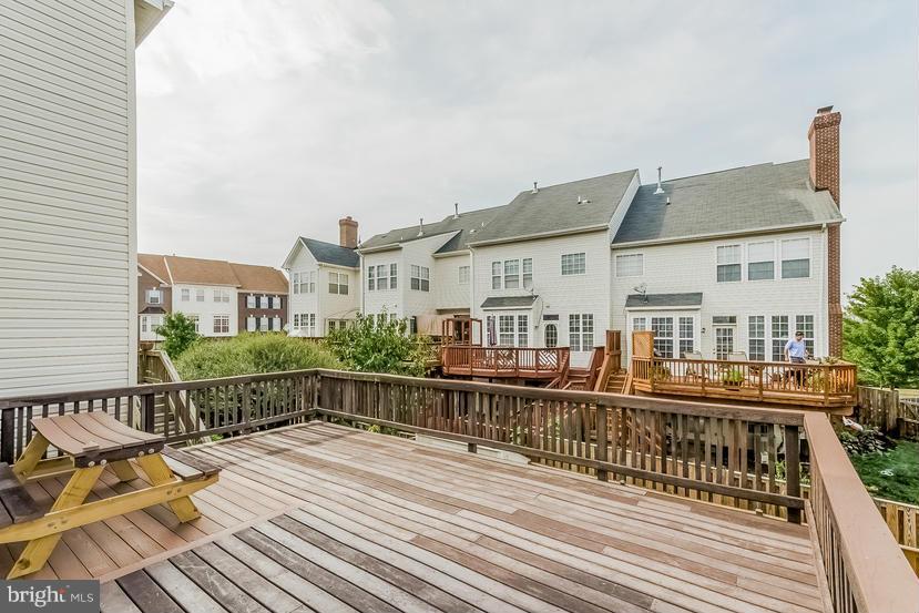 TAVISTOCK FARMS - Residential