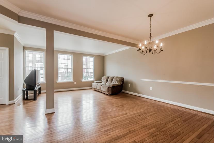 TAVISTOCK FARMS - Residential