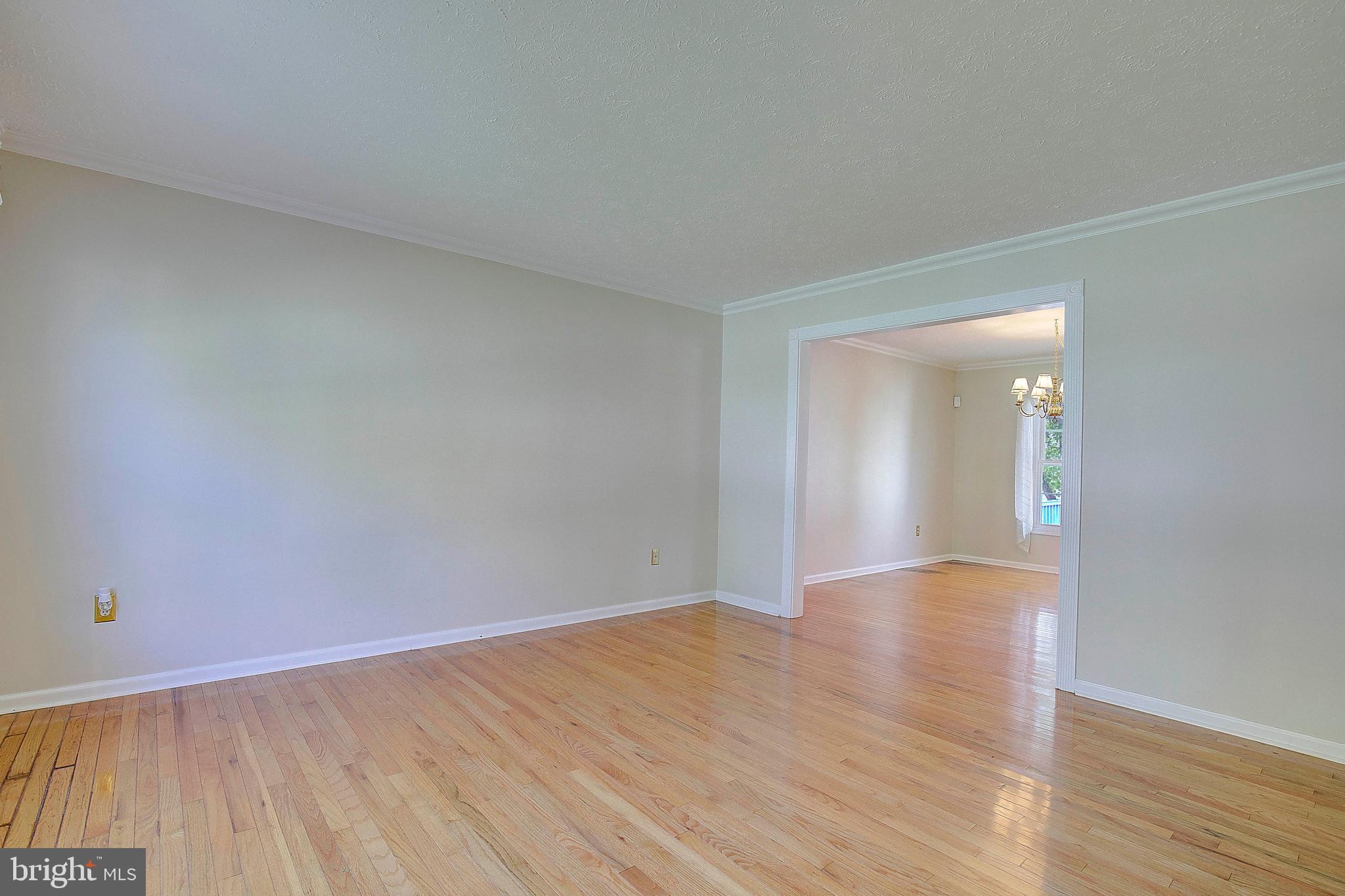 SUNNYFIELD ESTATES - Residential