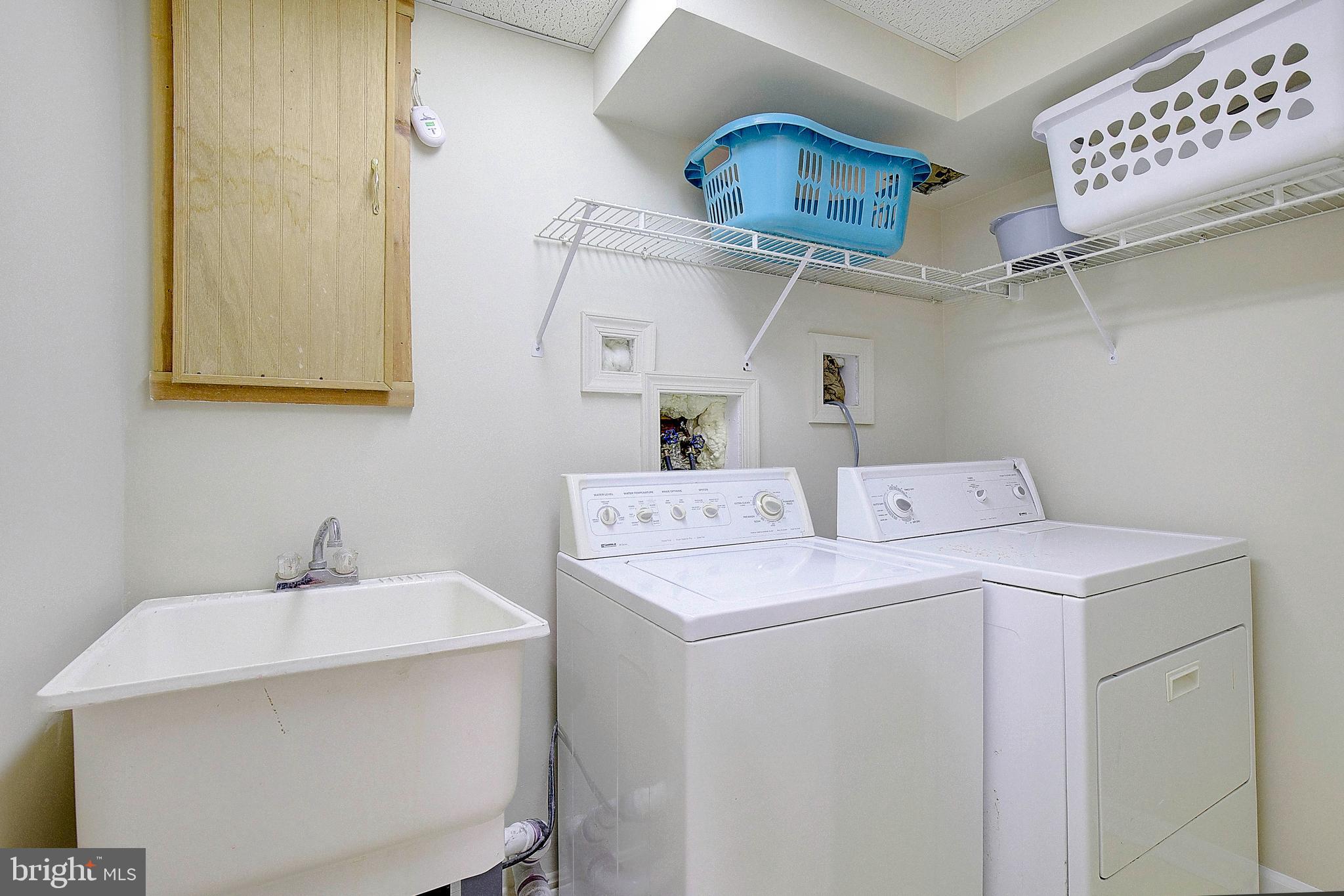 SUNNYFIELD ESTATES - Residential