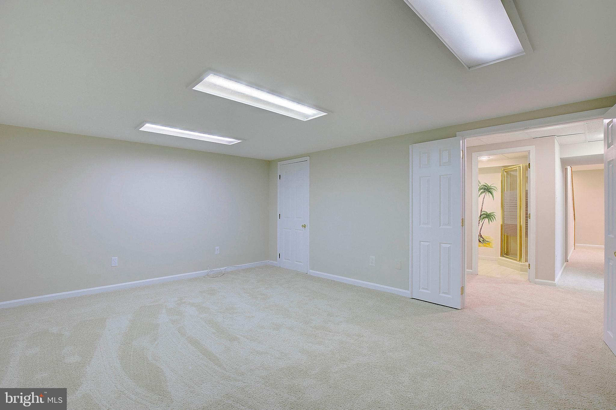 SUNNYFIELD ESTATES - Residential