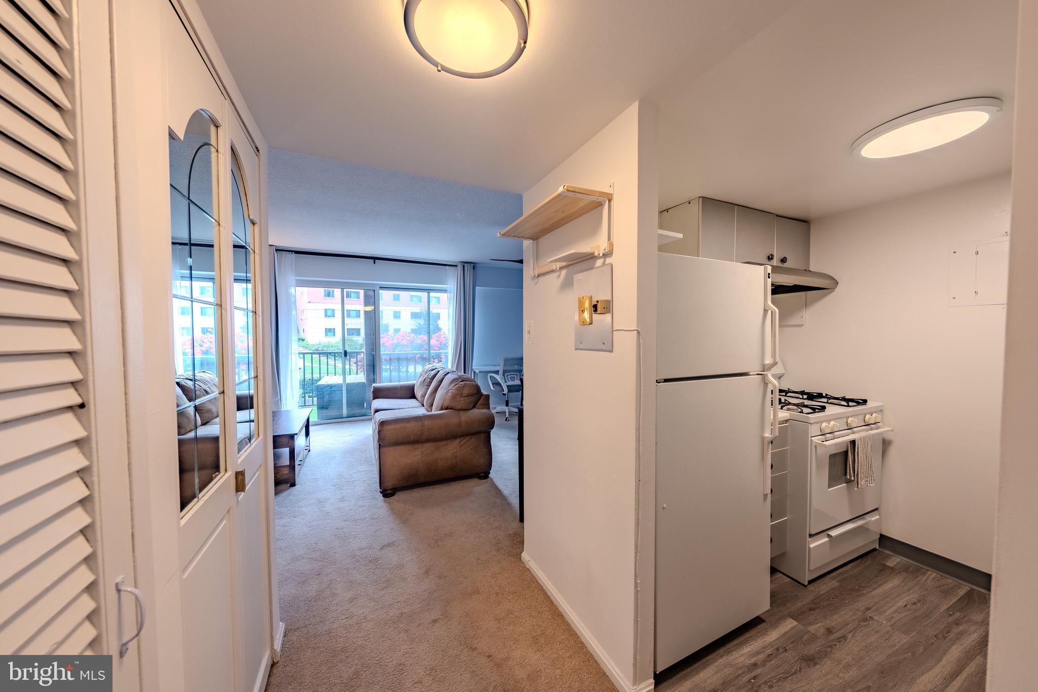 1300 ARMY NAVY DRIVE 118