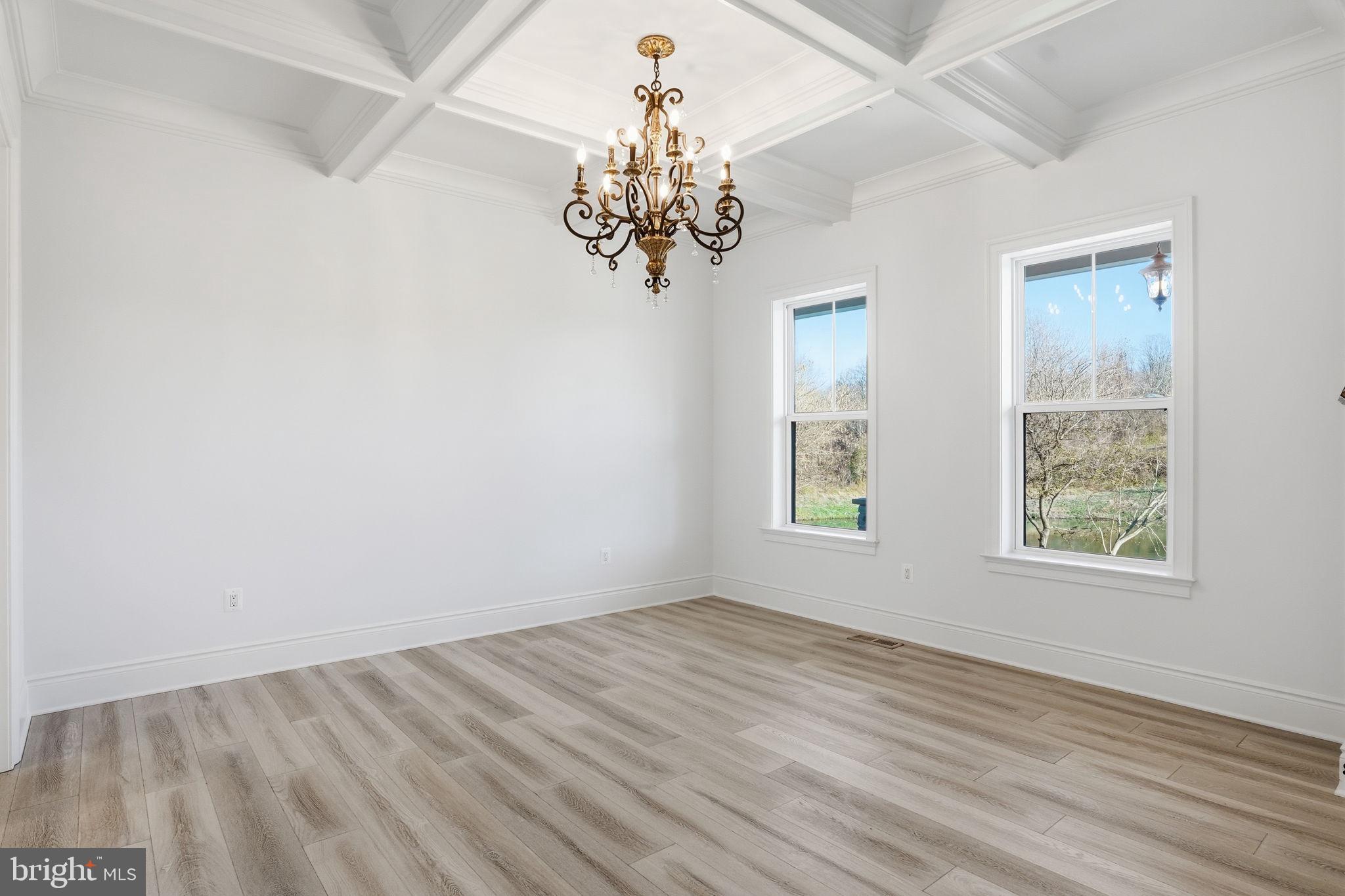 REGULARS - Residential