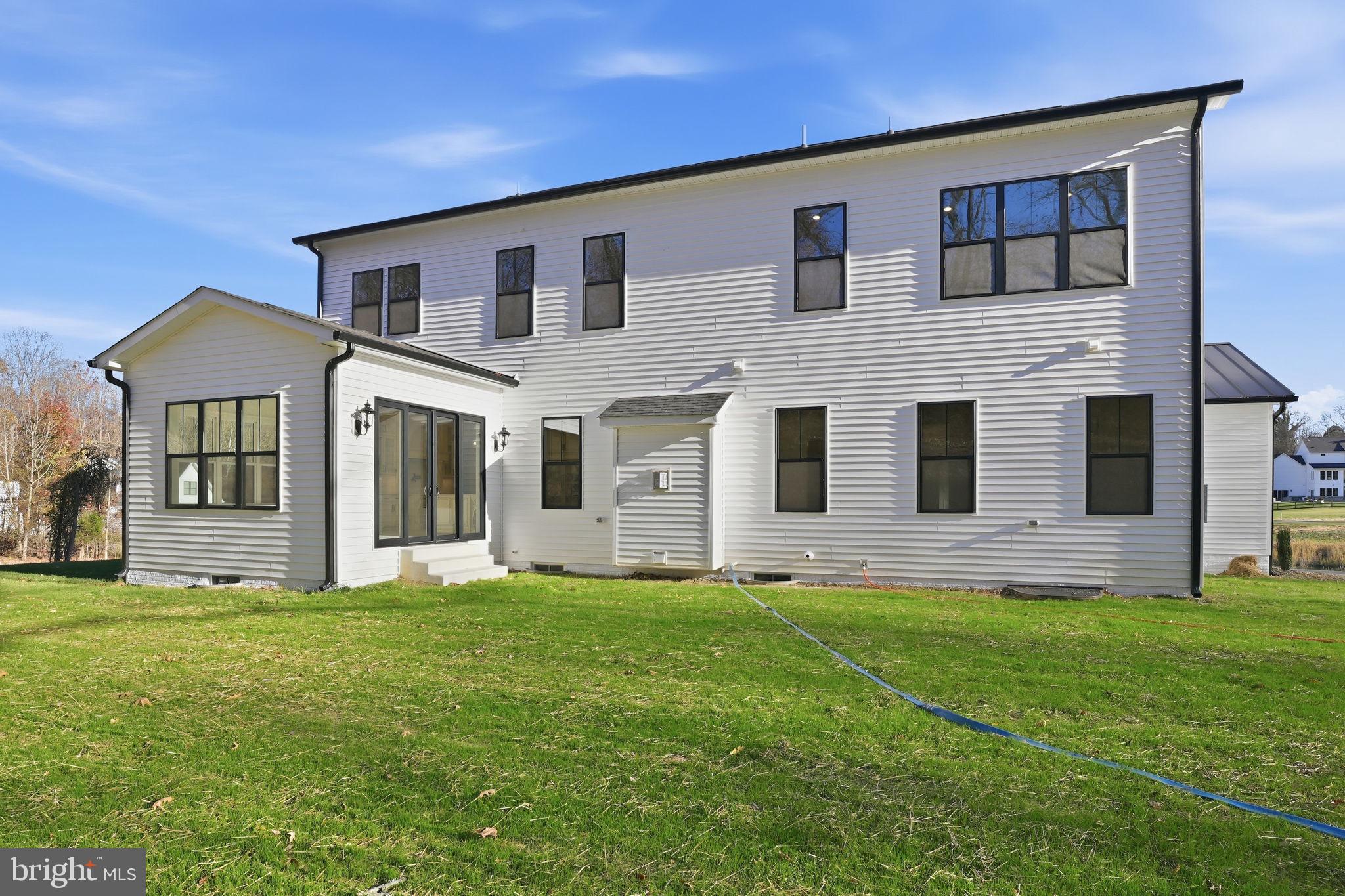 REGULARS - Residential