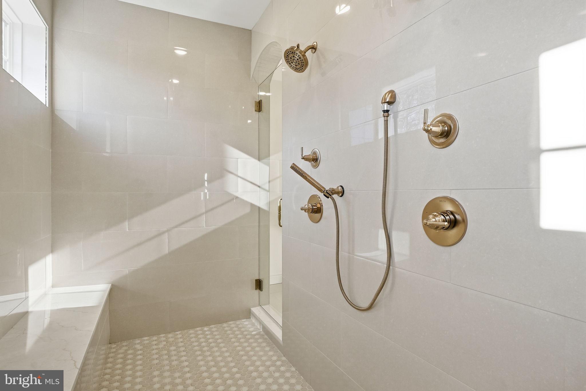 REGULARS - Residential