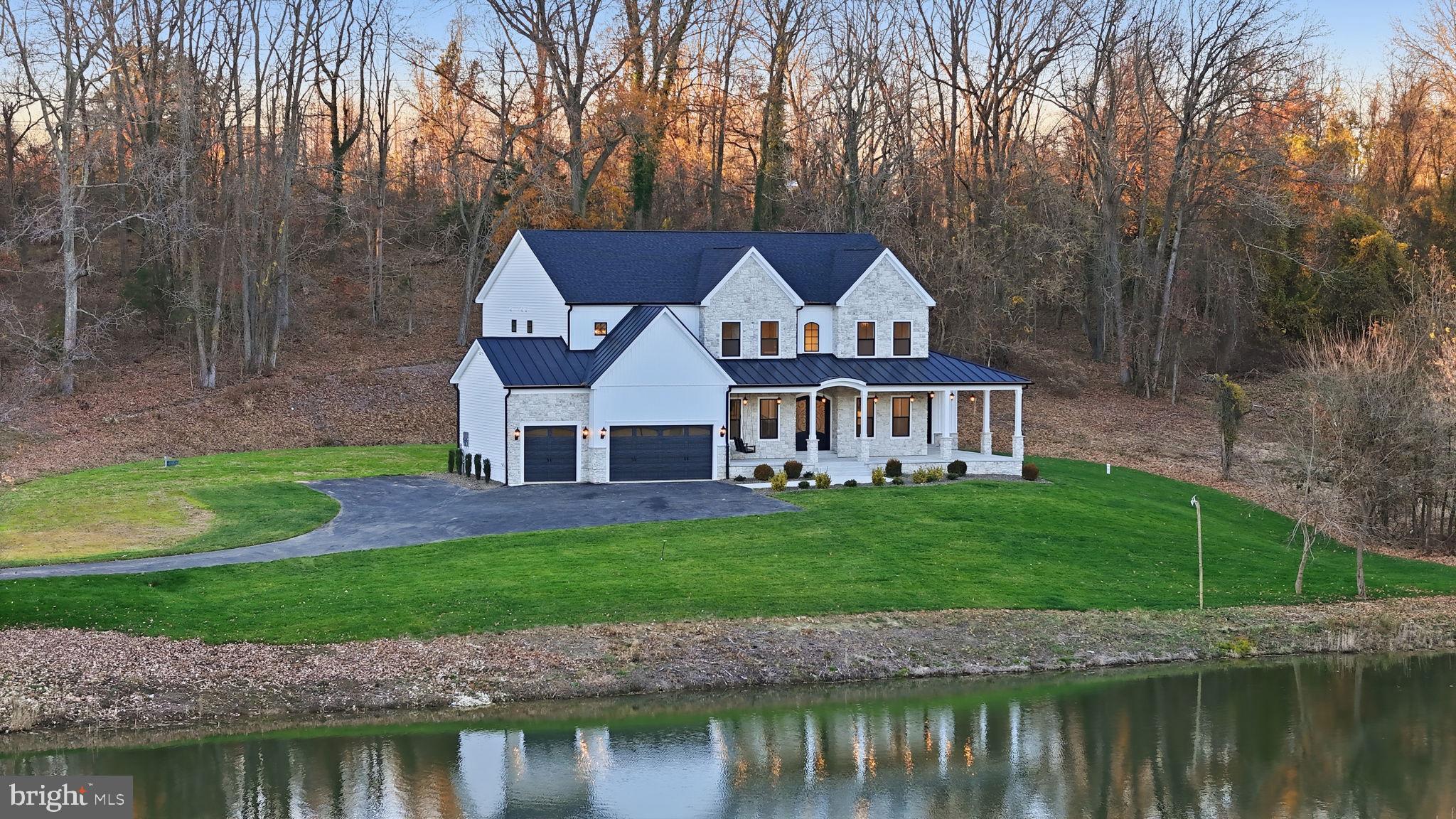 REGULARS - Residential