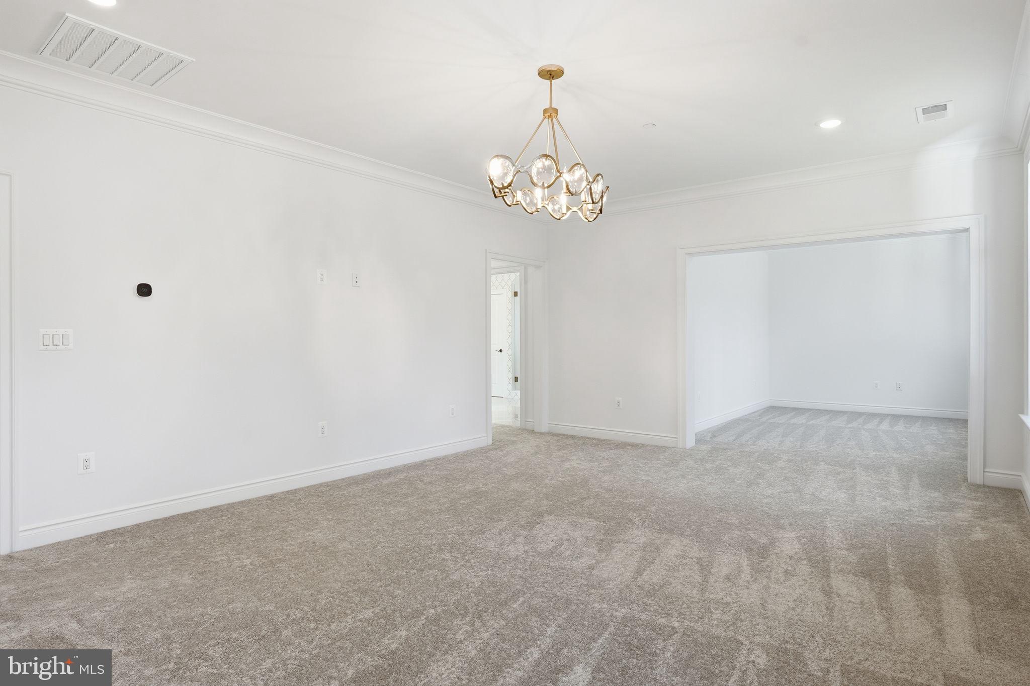 REGULARS - Residential