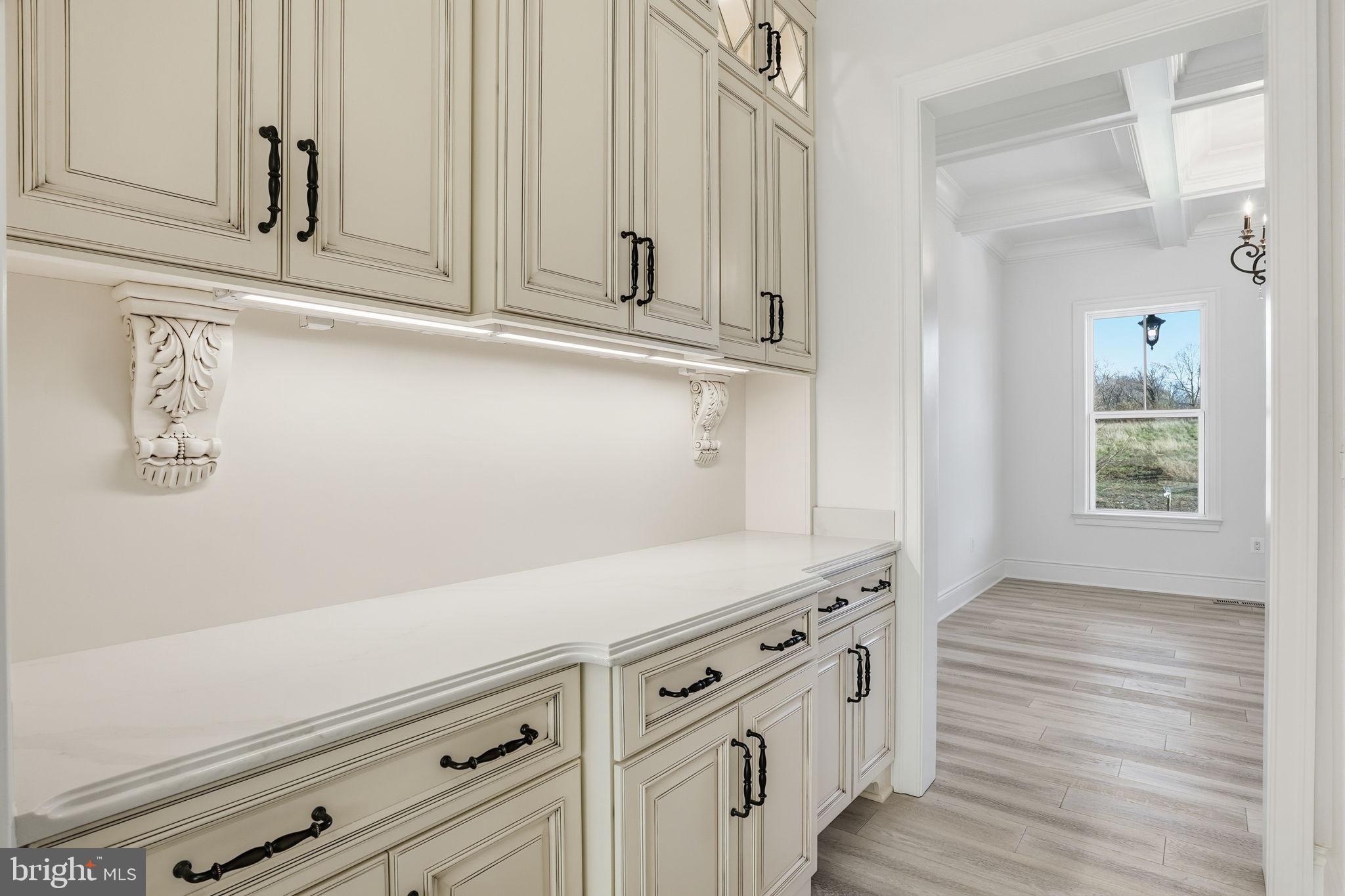 REGULARS - Residential