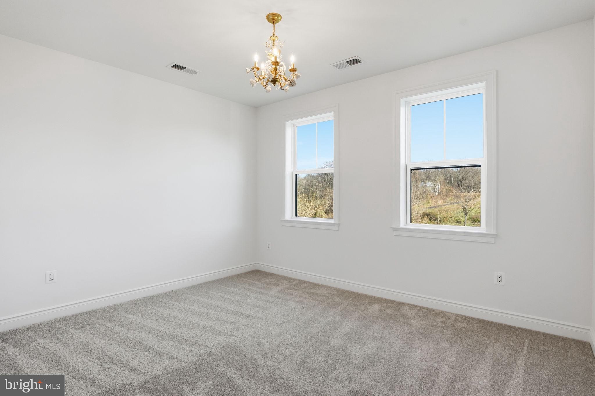 REGULARS - Residential