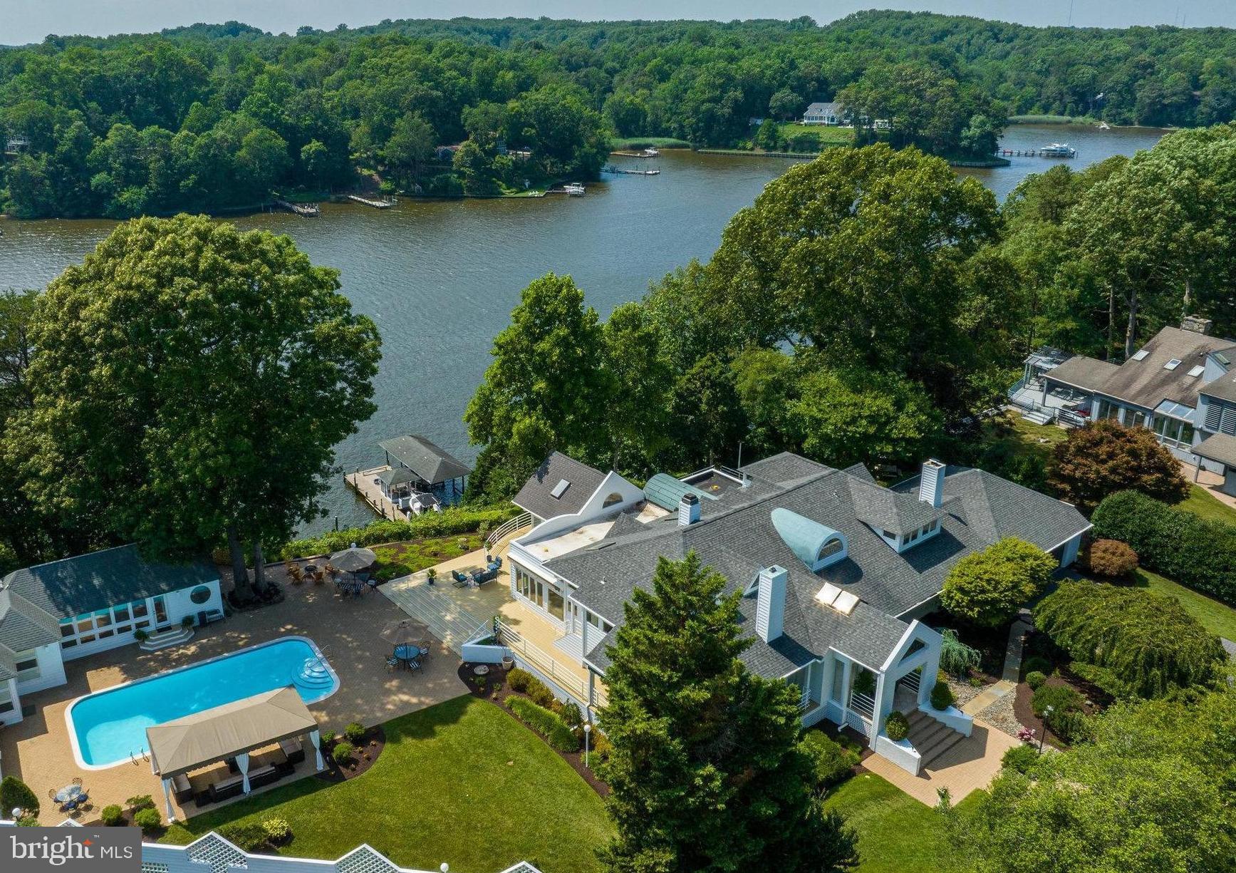 BROADVIEW ESTATES - Residential