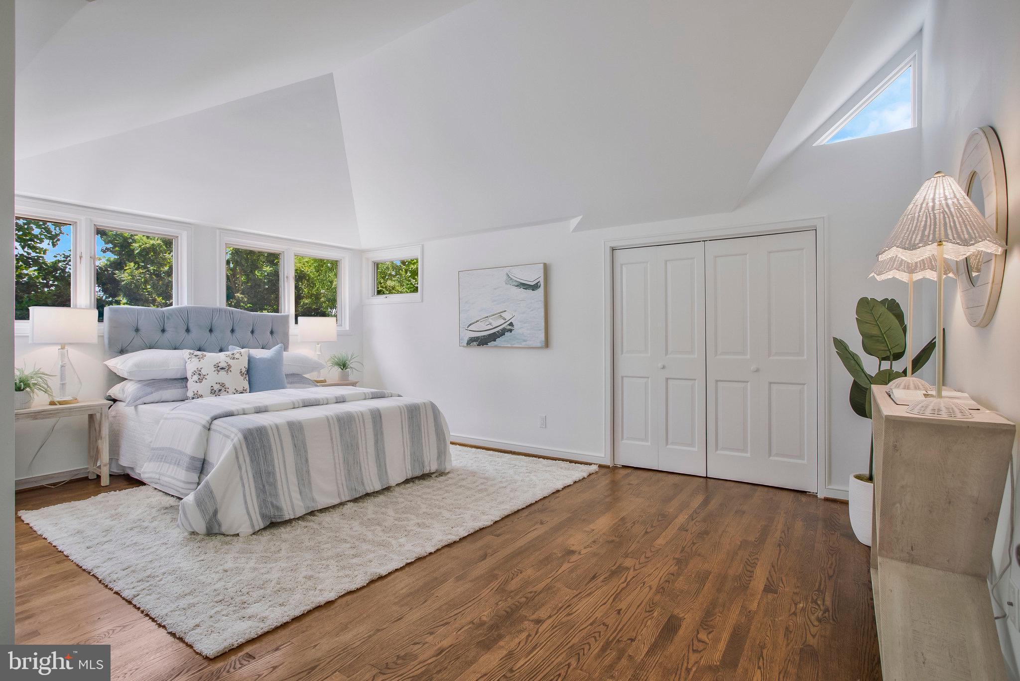 BROADVIEW ESTATES - Residential