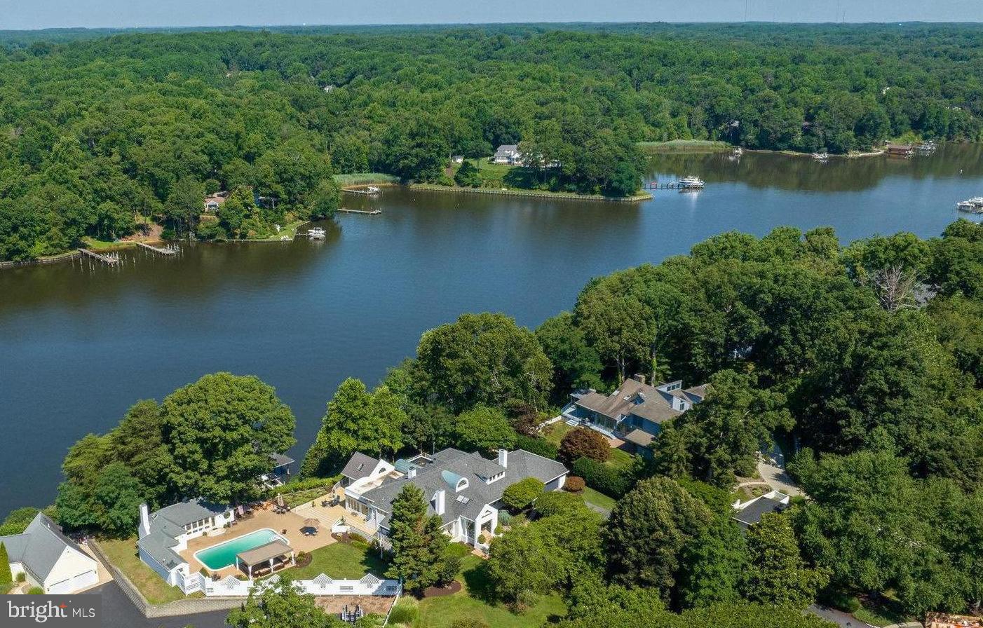 BROADVIEW ESTATES - Residential