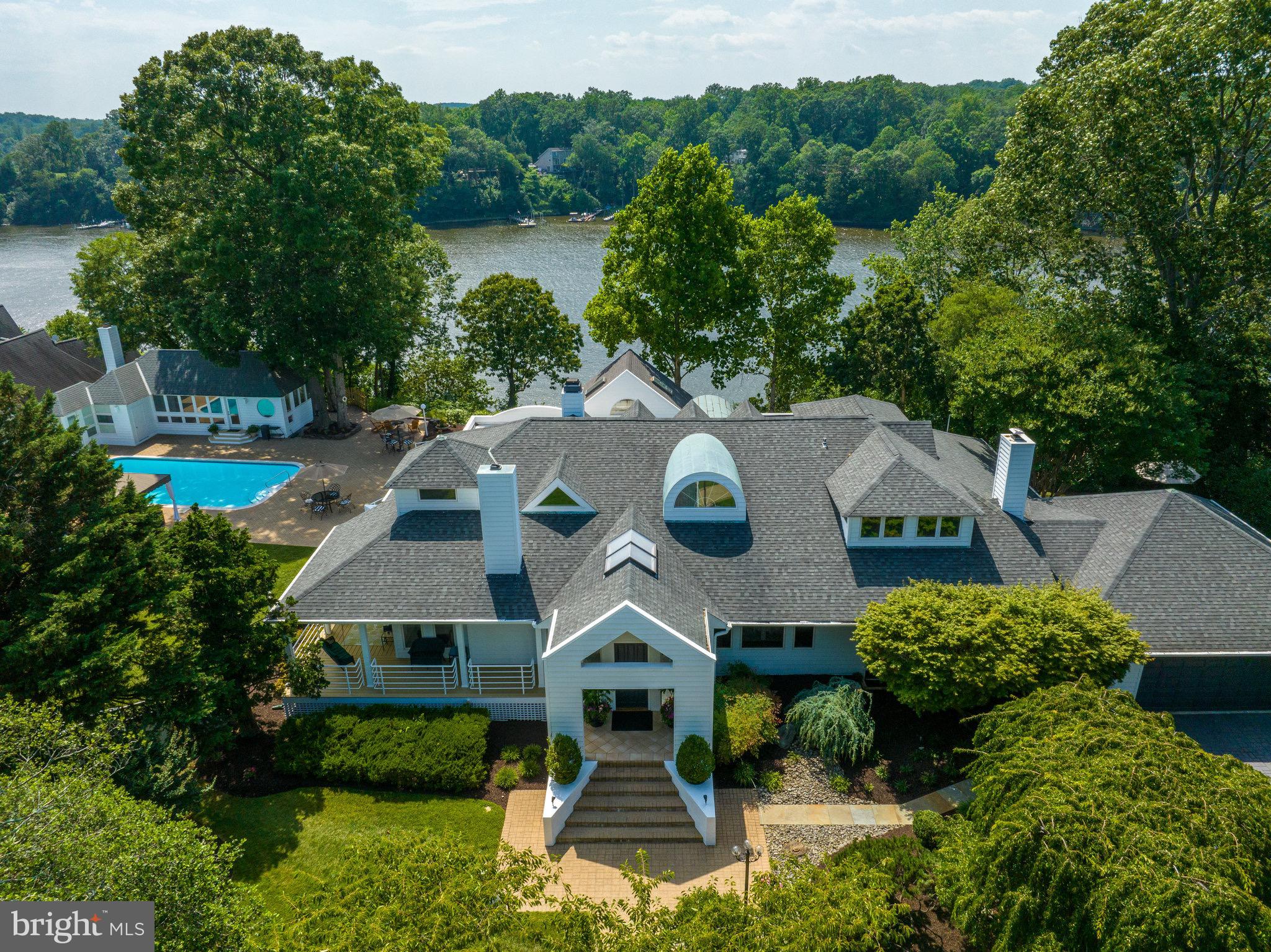 BROADVIEW ESTATES - Residential