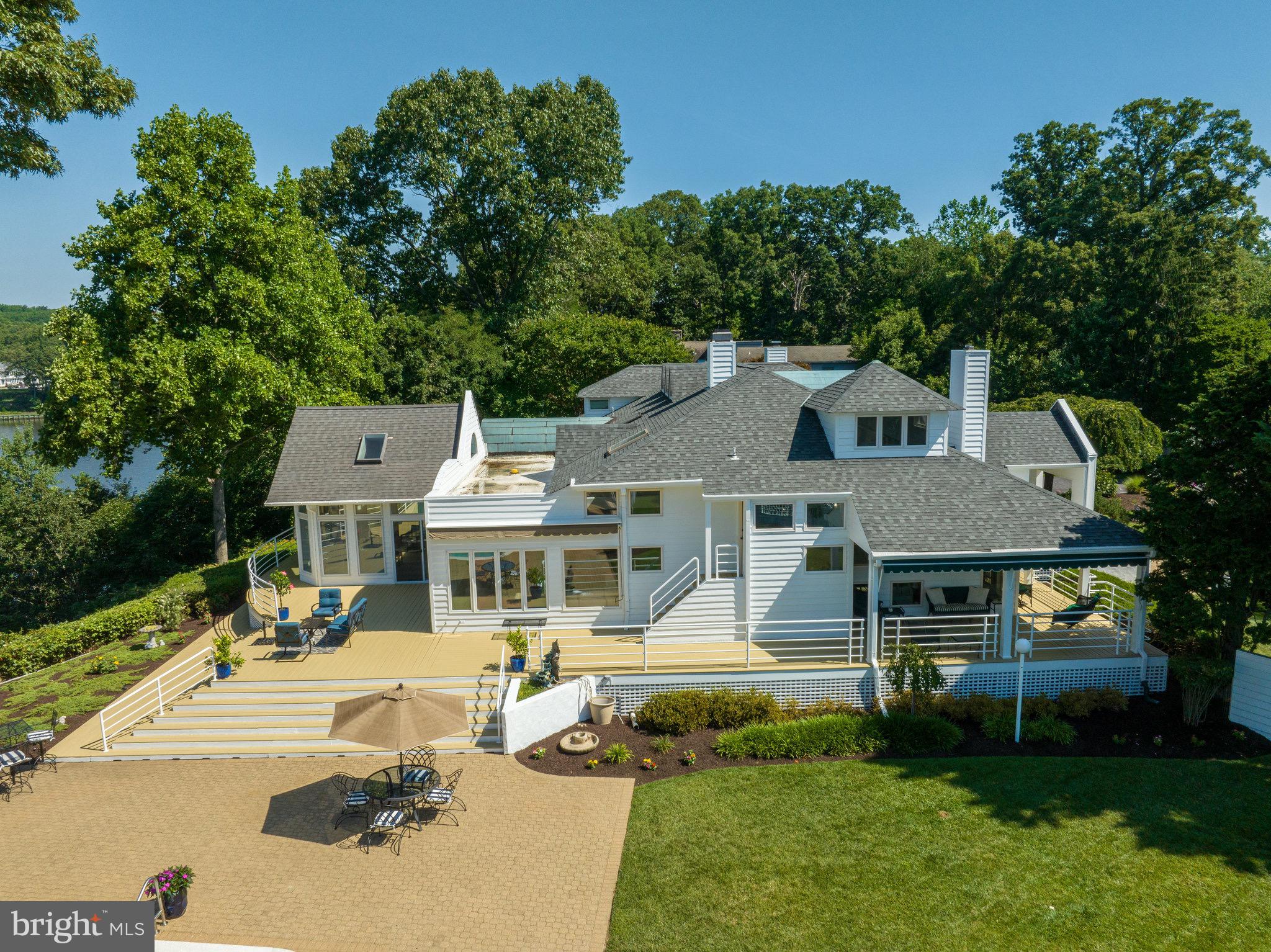 BROADVIEW ESTATES - Residential