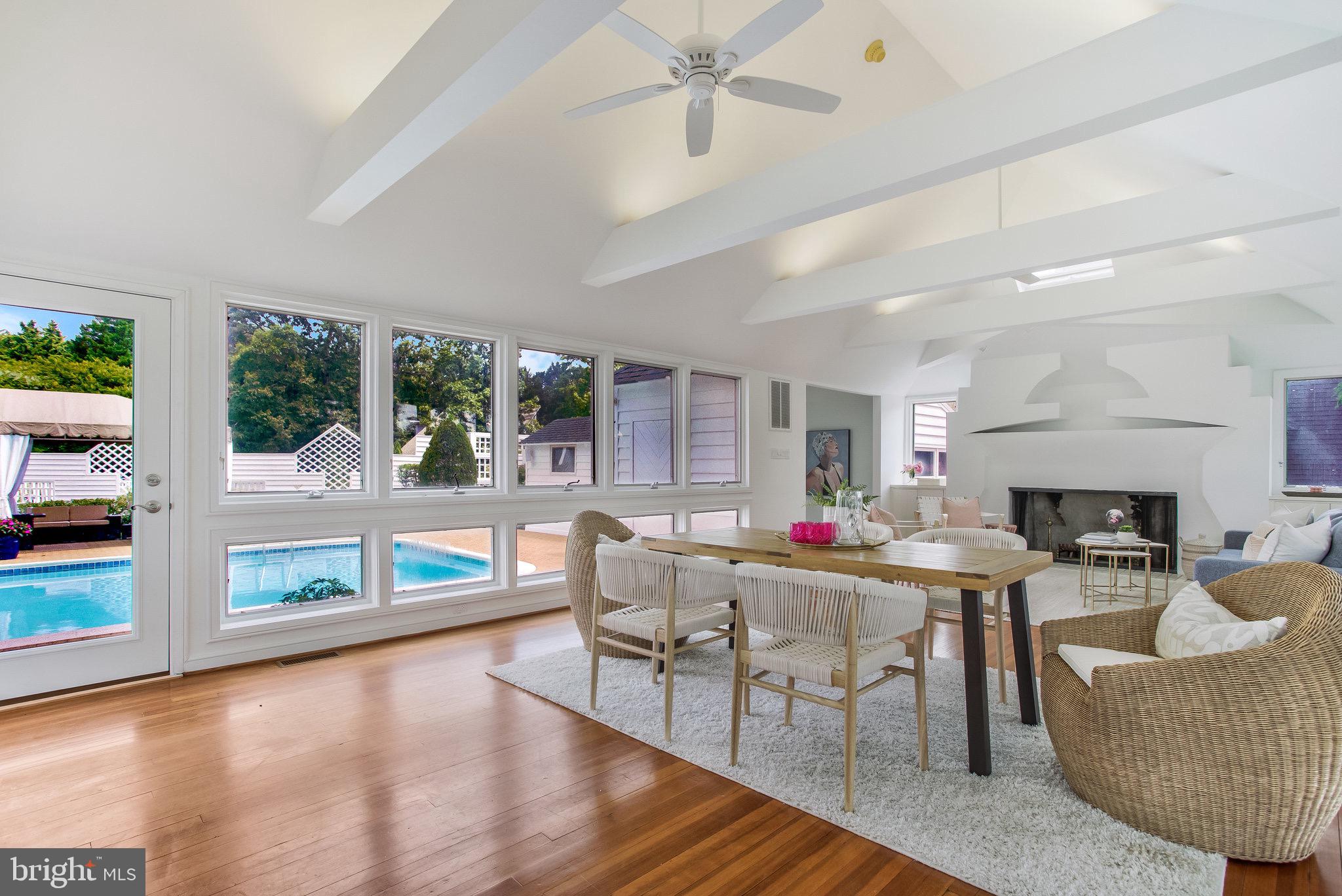 BROADVIEW ESTATES - Residential