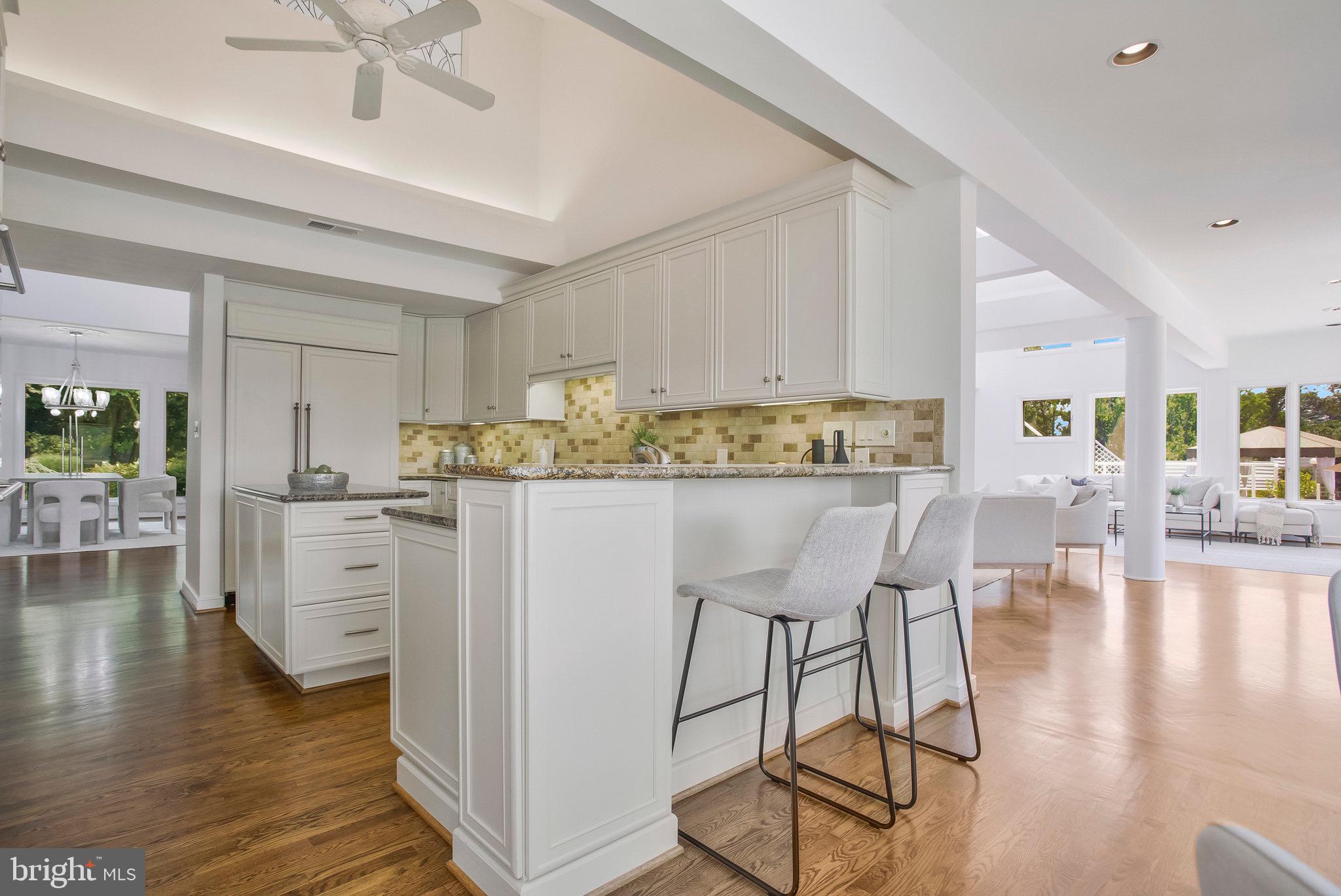 BROADVIEW ESTATES - Residential