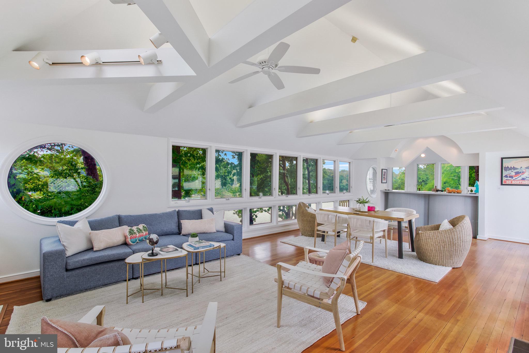 BROADVIEW ESTATES - Residential