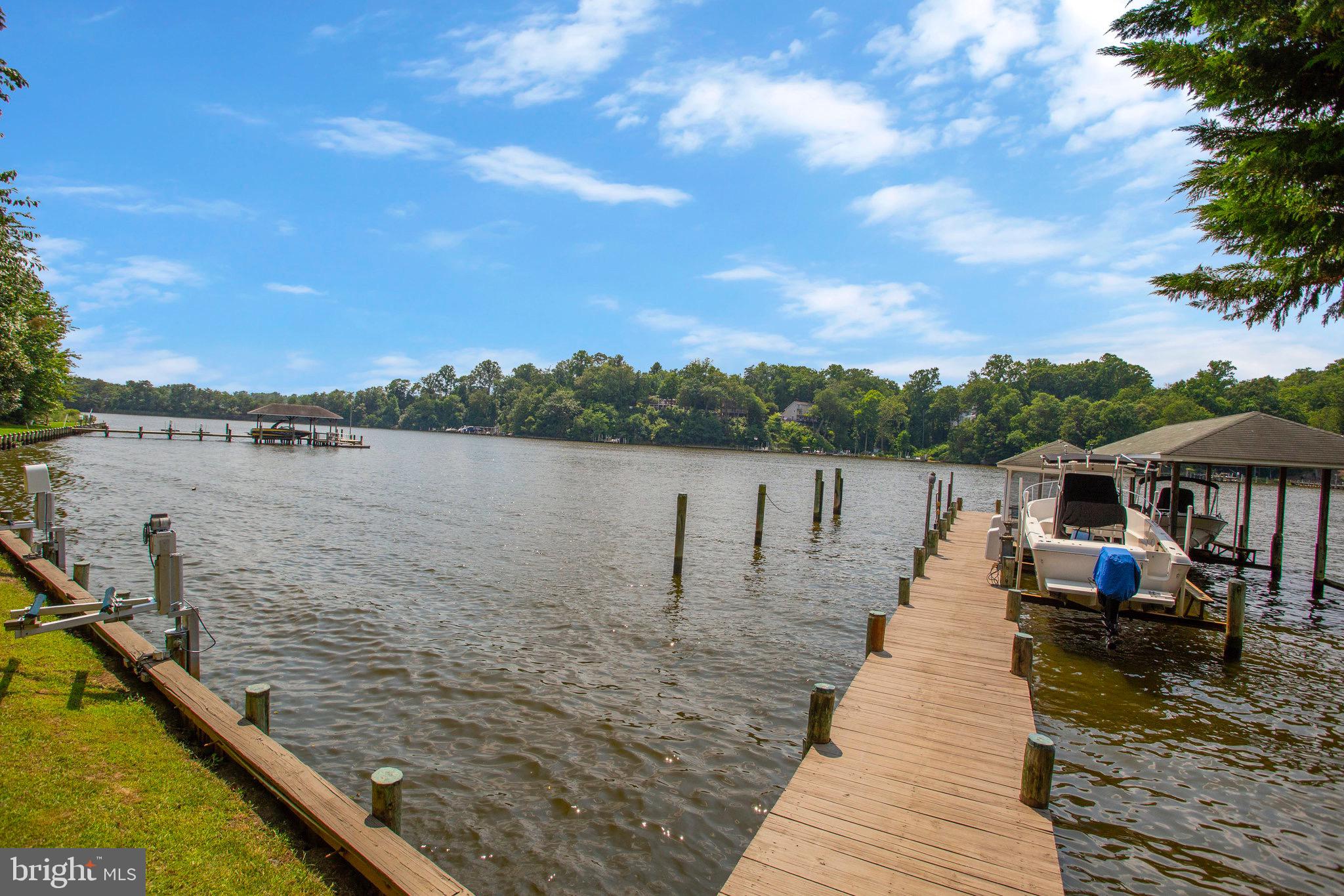 BROADVIEW ESTATES - Residential