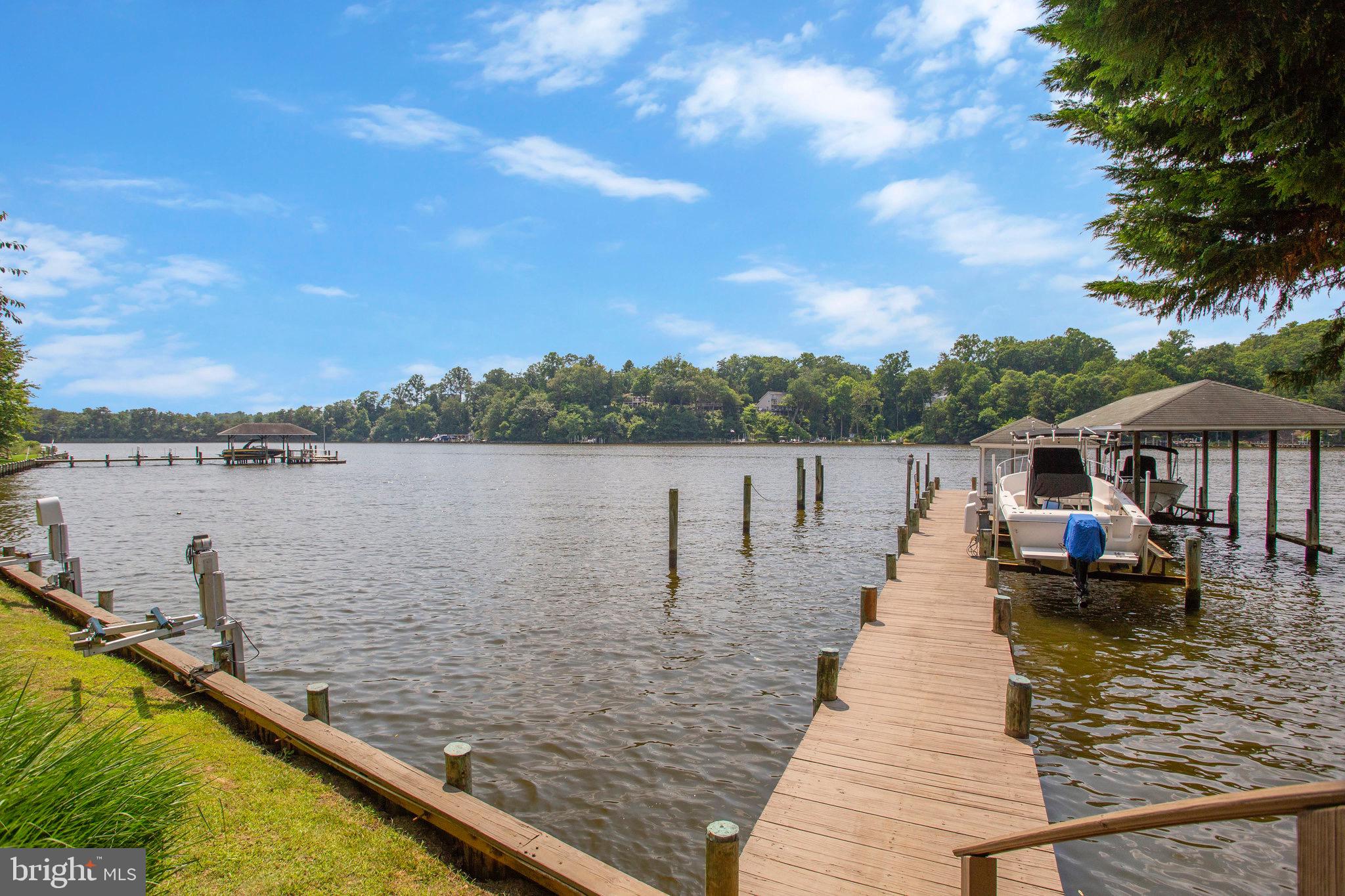 BROADVIEW ESTATES - Residential