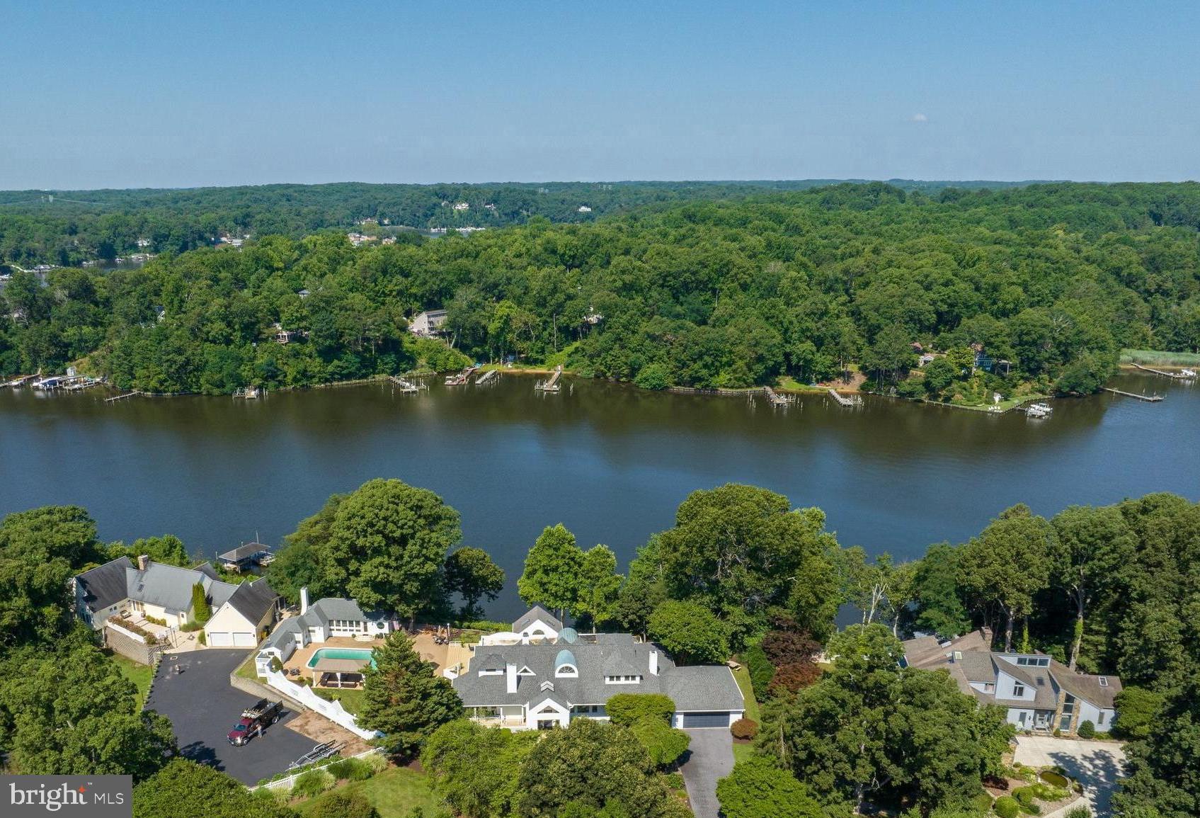 BROADVIEW ESTATES - Residential