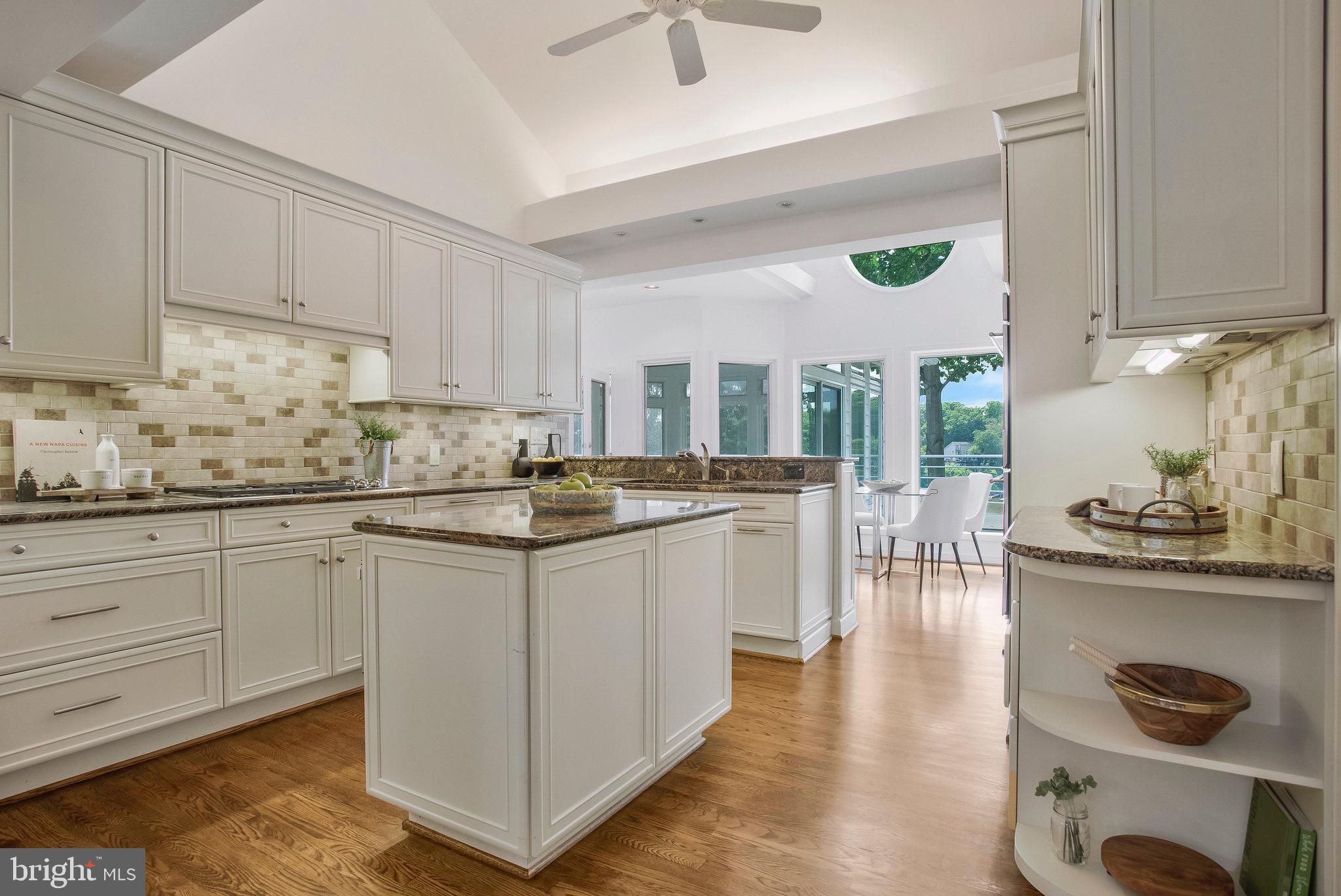 BROADVIEW ESTATES - Residential