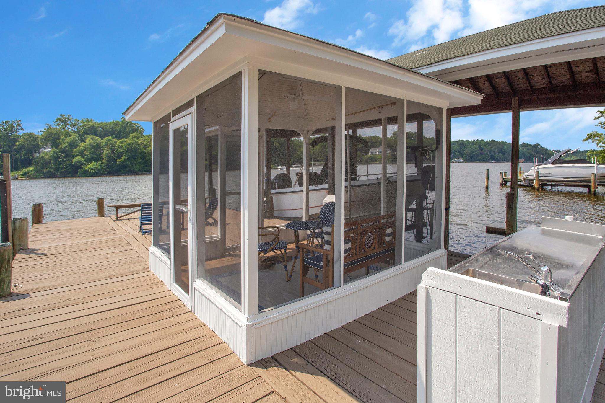 BROADVIEW ESTATES - Residential