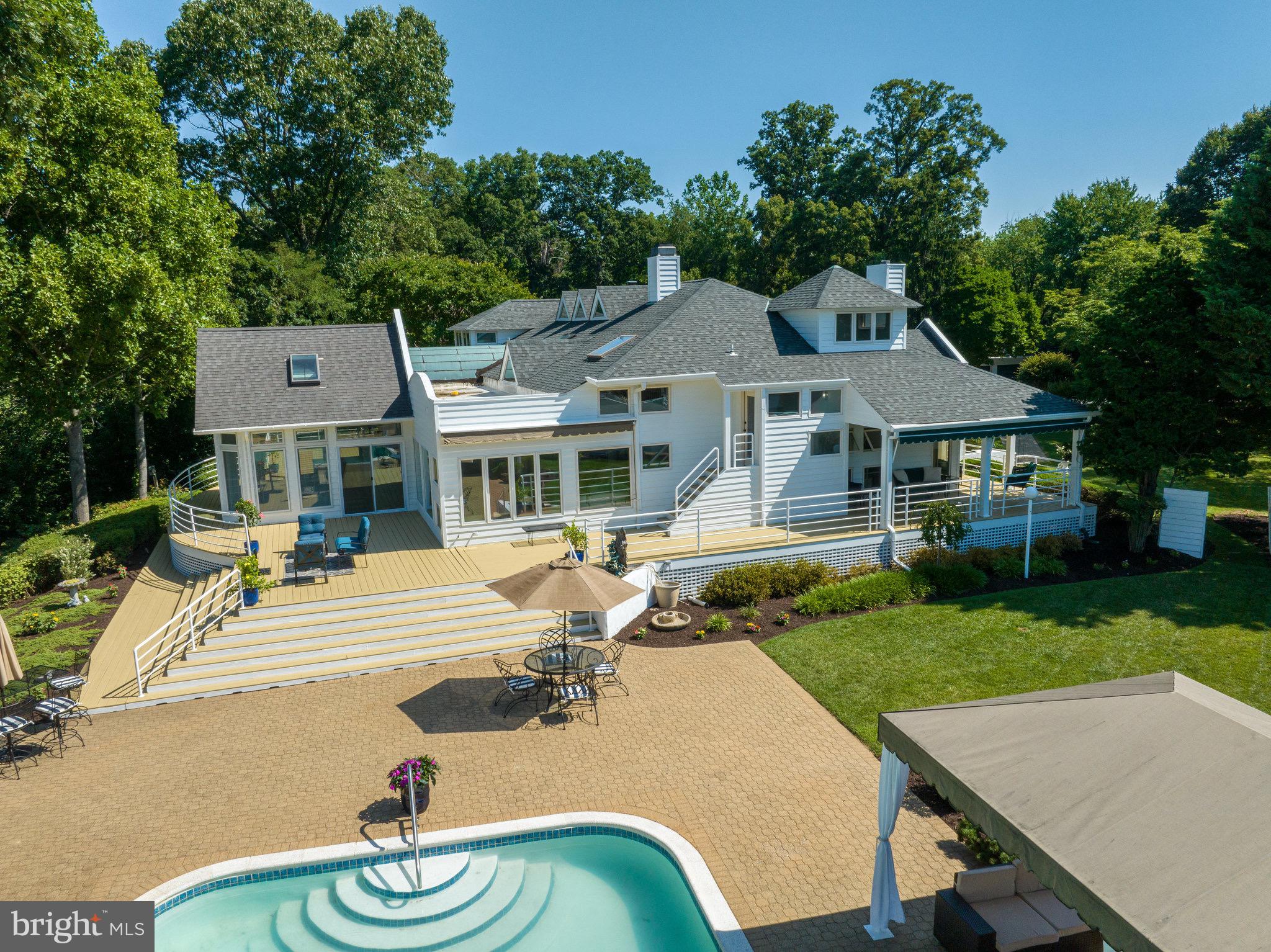 BROADVIEW ESTATES - Residential