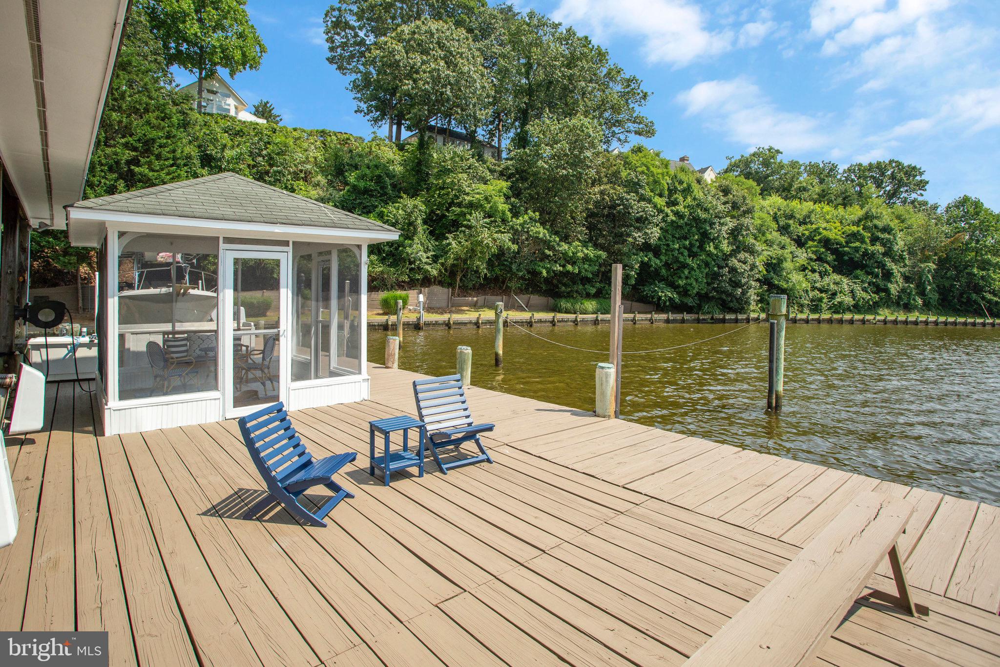 BROADVIEW ESTATES - Residential