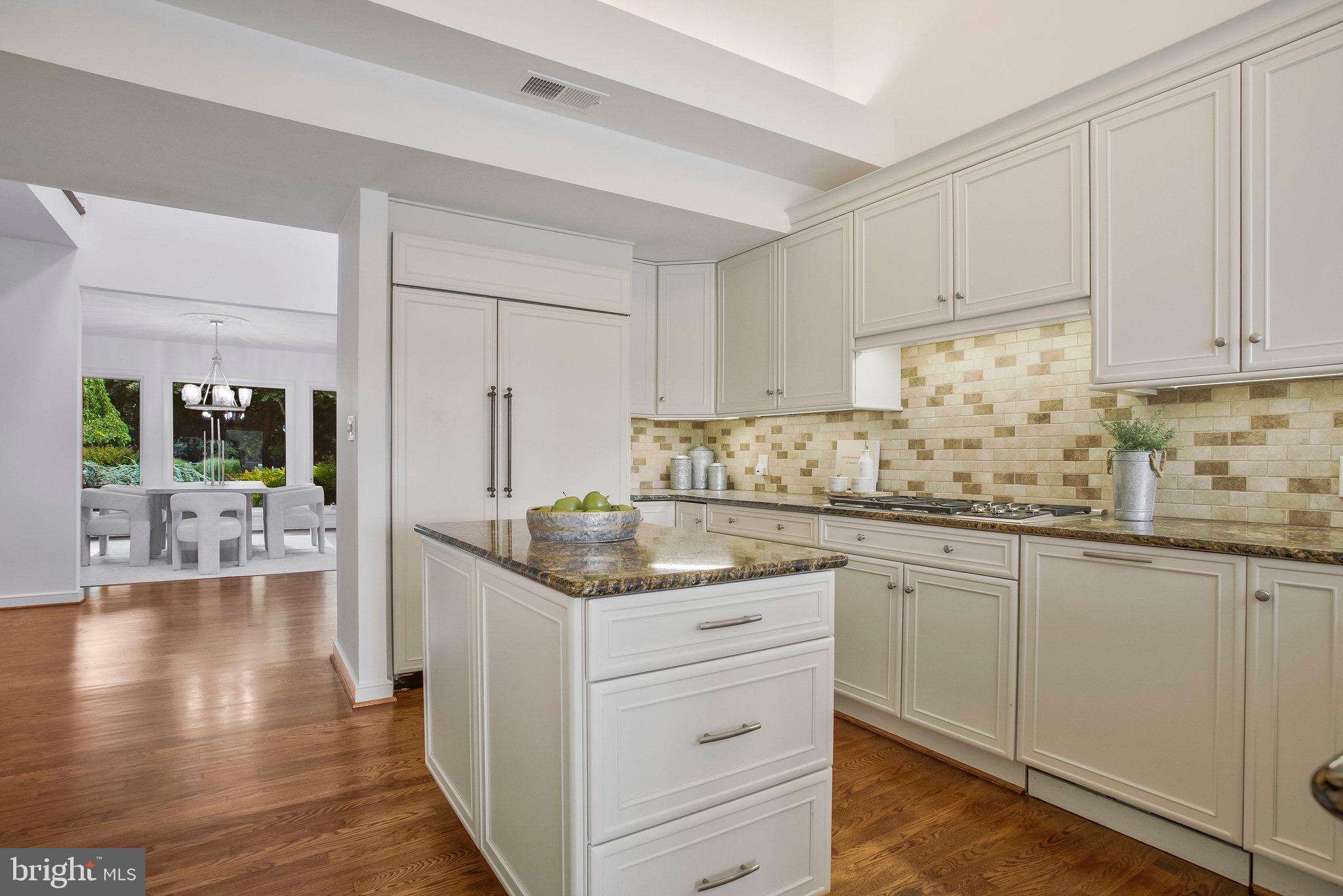 BROADVIEW ESTATES - Residential