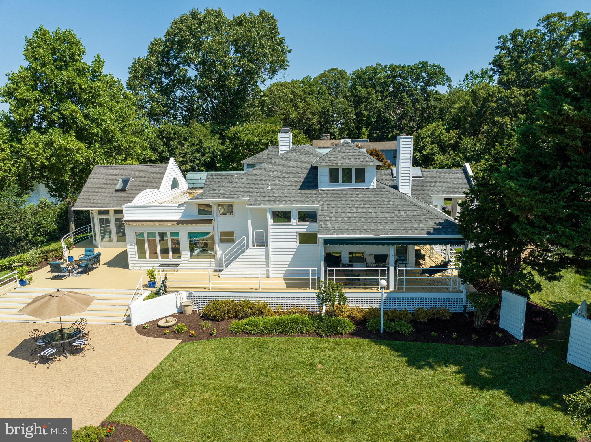 BROADVIEW ESTATES - Residential