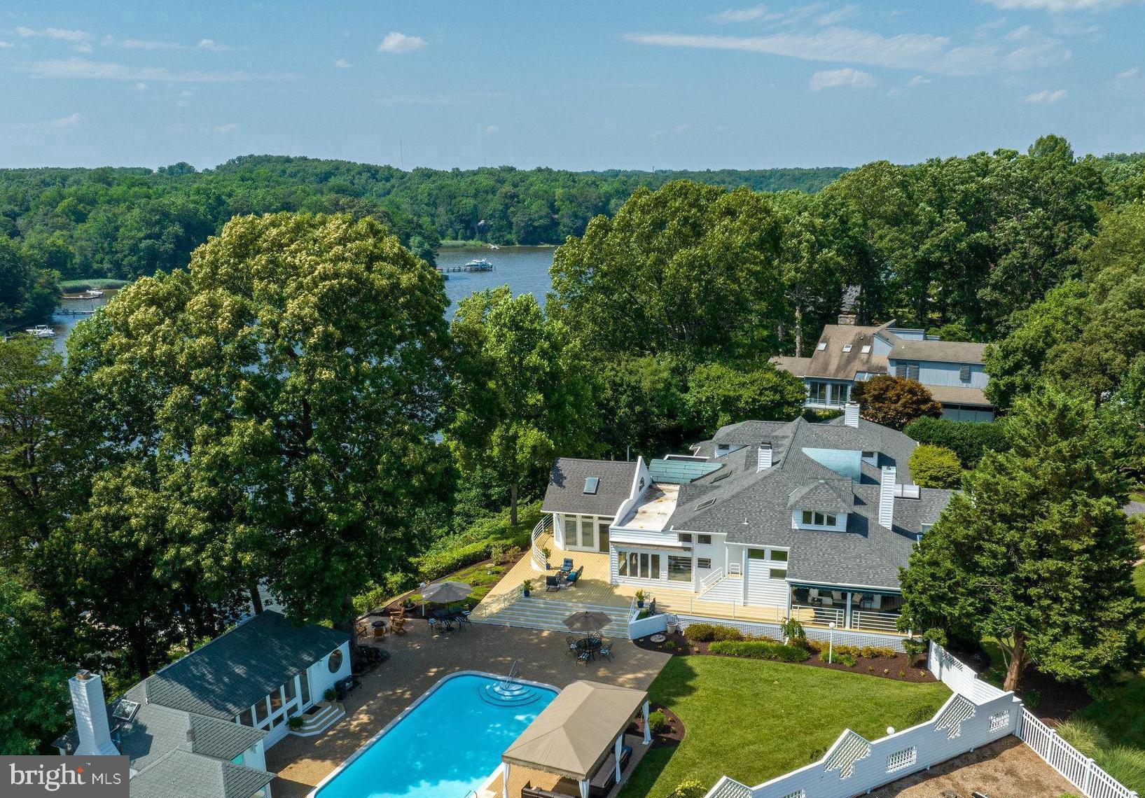 BROADVIEW ESTATES - Residential