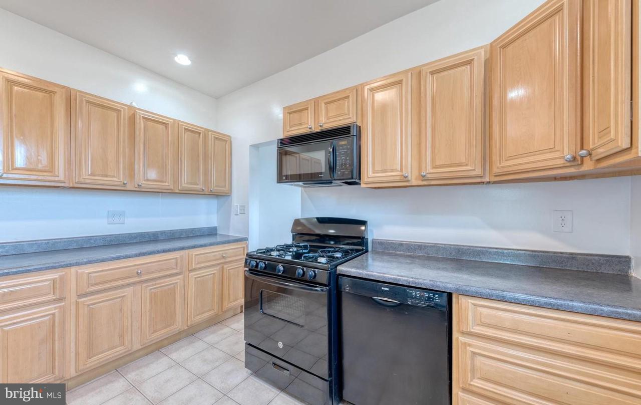 COPPIN HEIGHTS - Residential