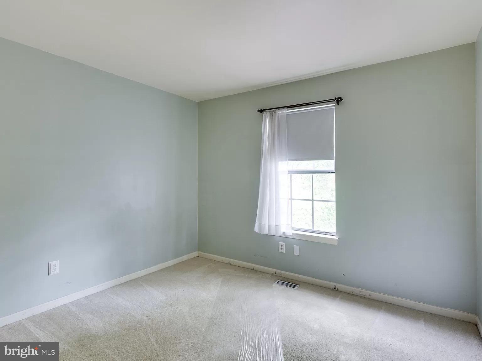 PINEWOOD SOUTH - Residential Lease