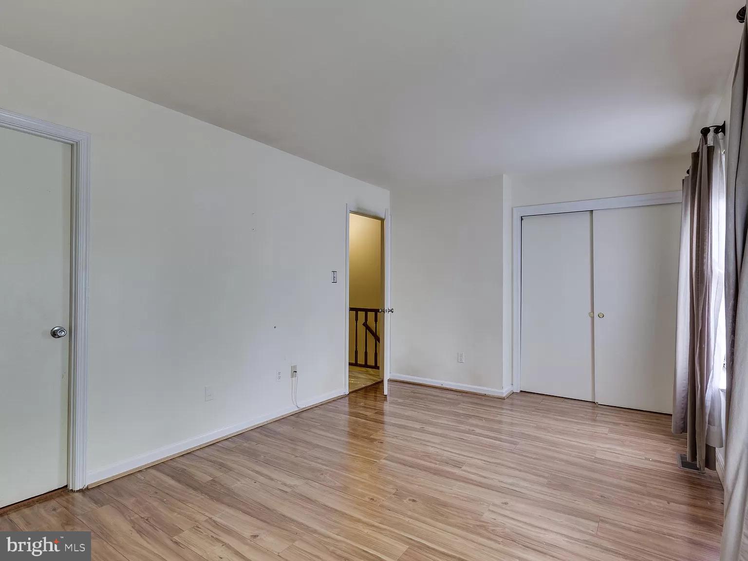 PINEWOOD SOUTH - Residential Lease