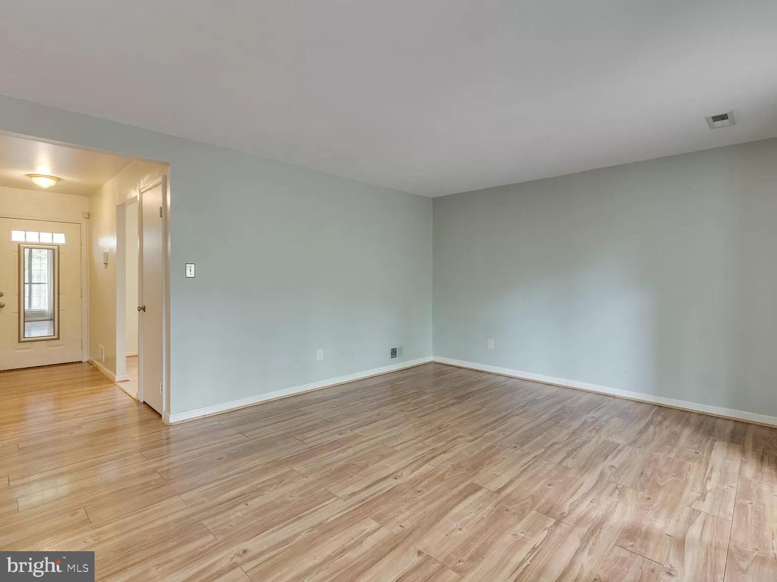 PINEWOOD SOUTH - Residential Lease