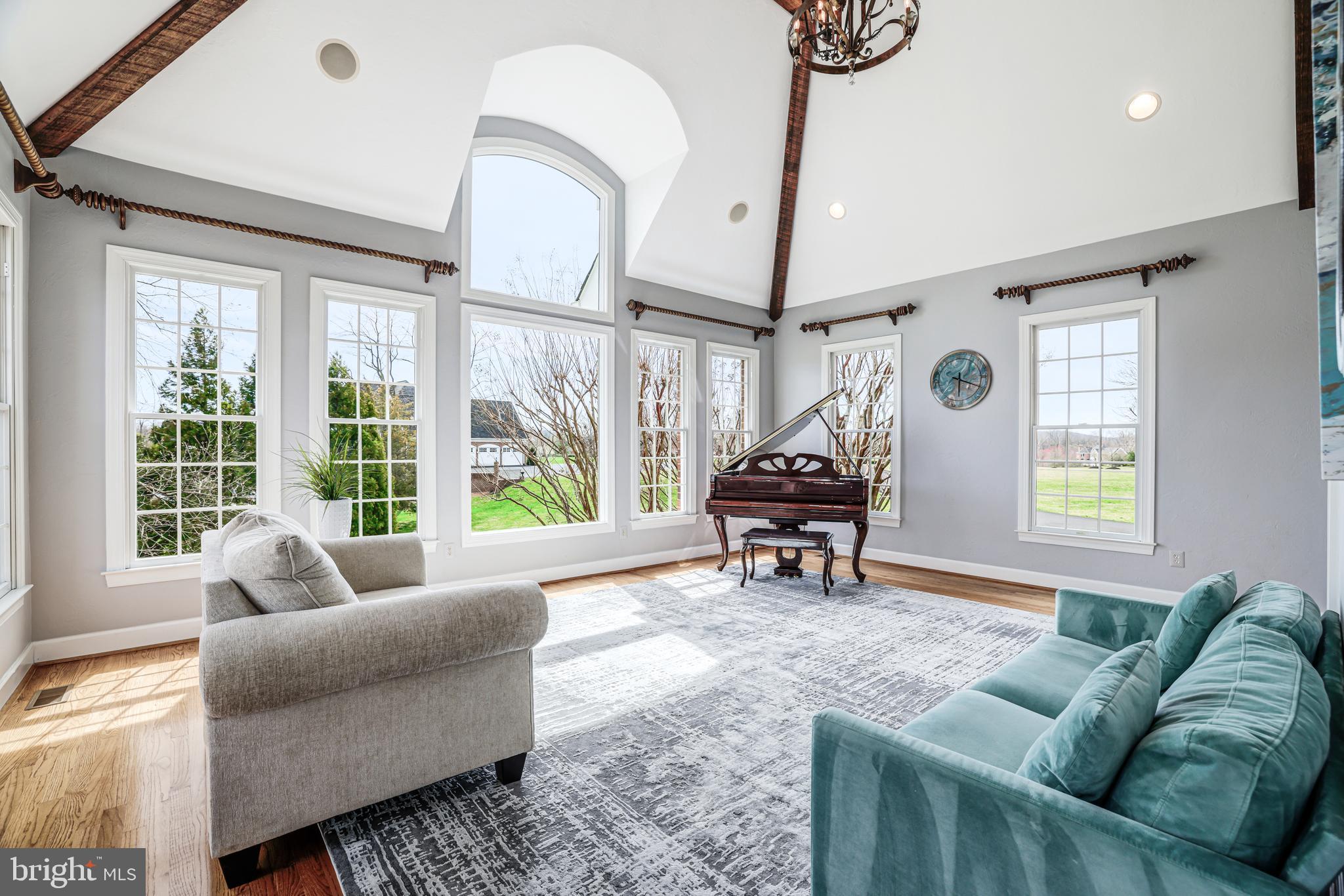 BARCLAY RIDGE - Residential