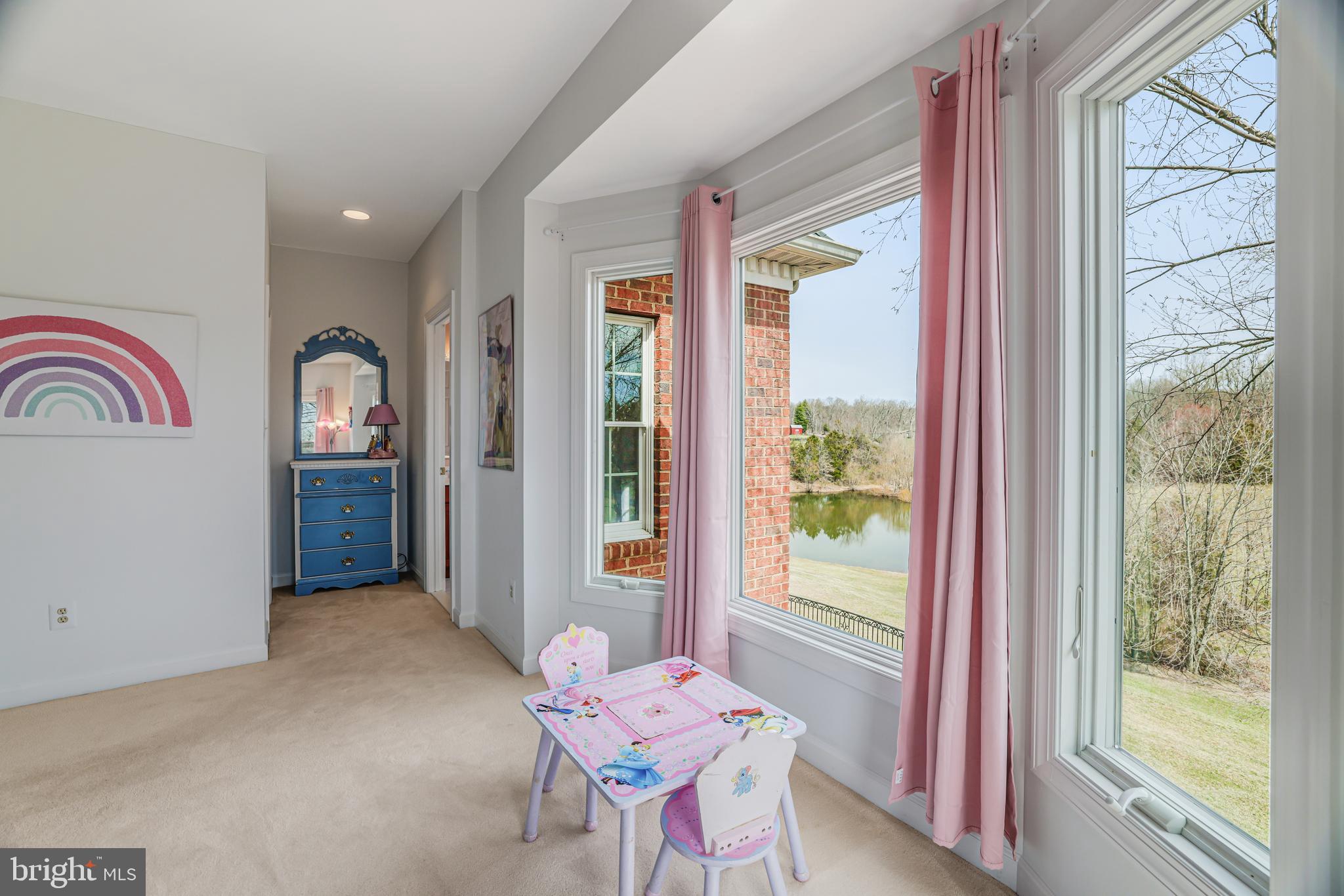 BARCLAY RIDGE - Residential