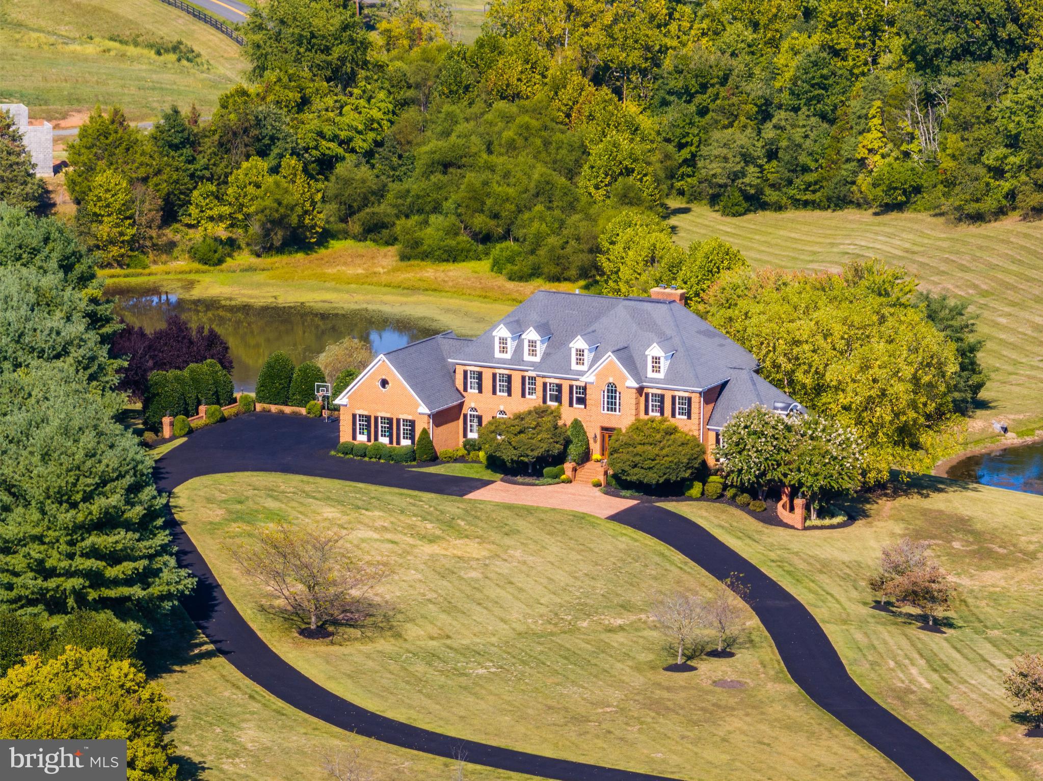 BARCLAY RIDGE - Residential