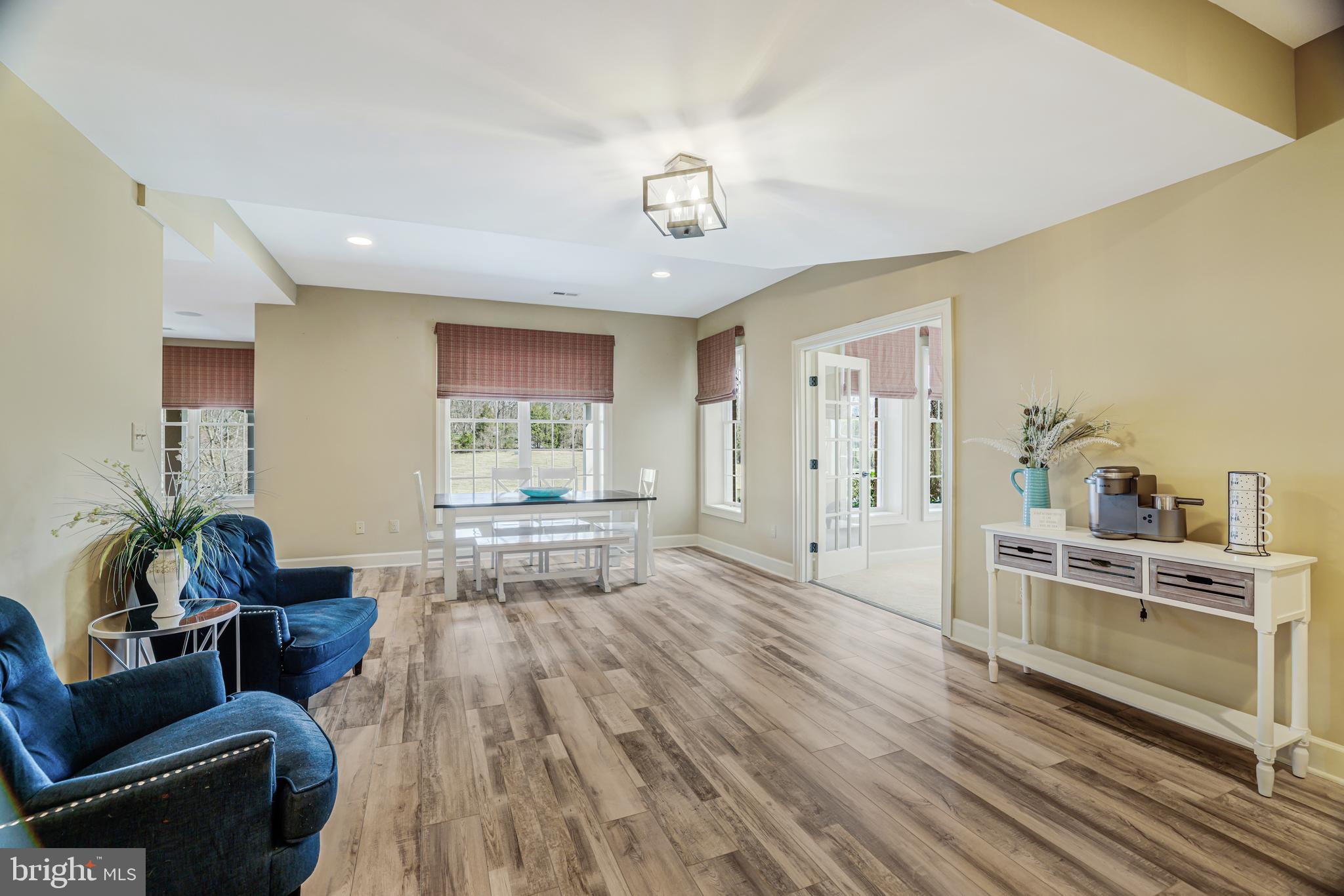 BARCLAY RIDGE - Residential