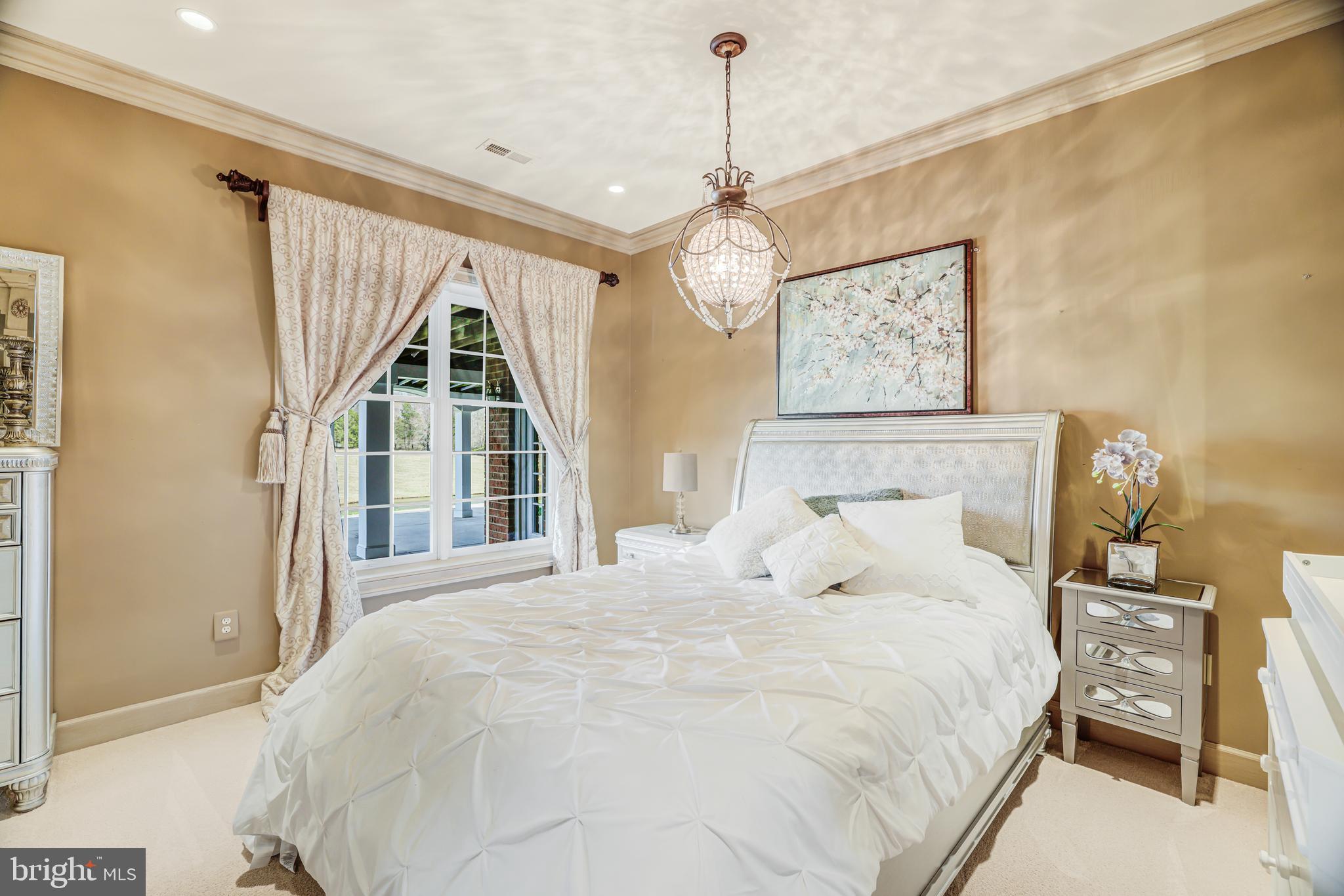 BARCLAY RIDGE - Residential