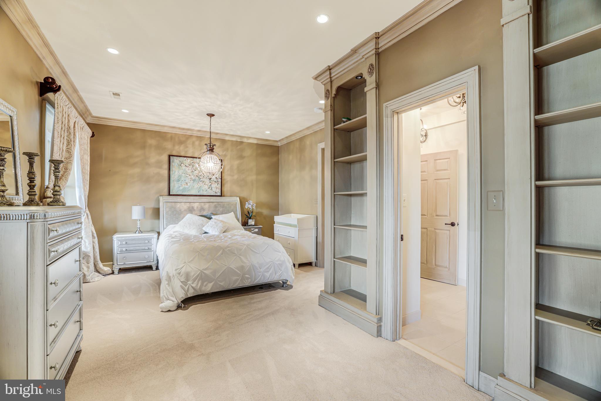 BARCLAY RIDGE - Residential