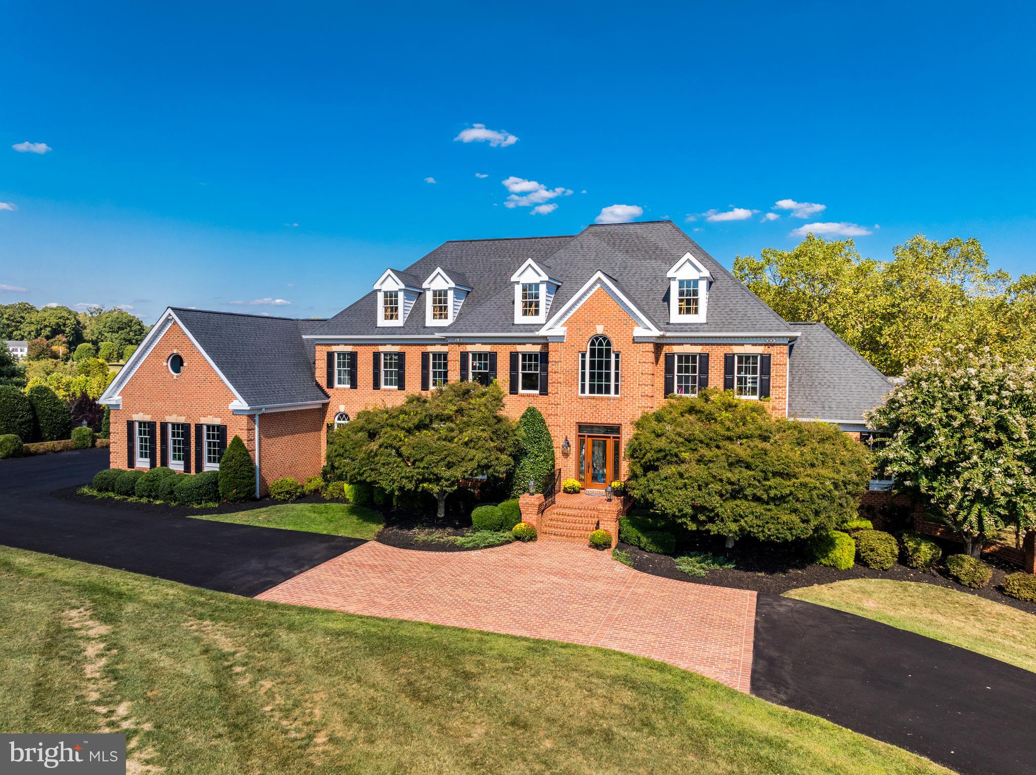 22609 HILLSIDE CIRCLE