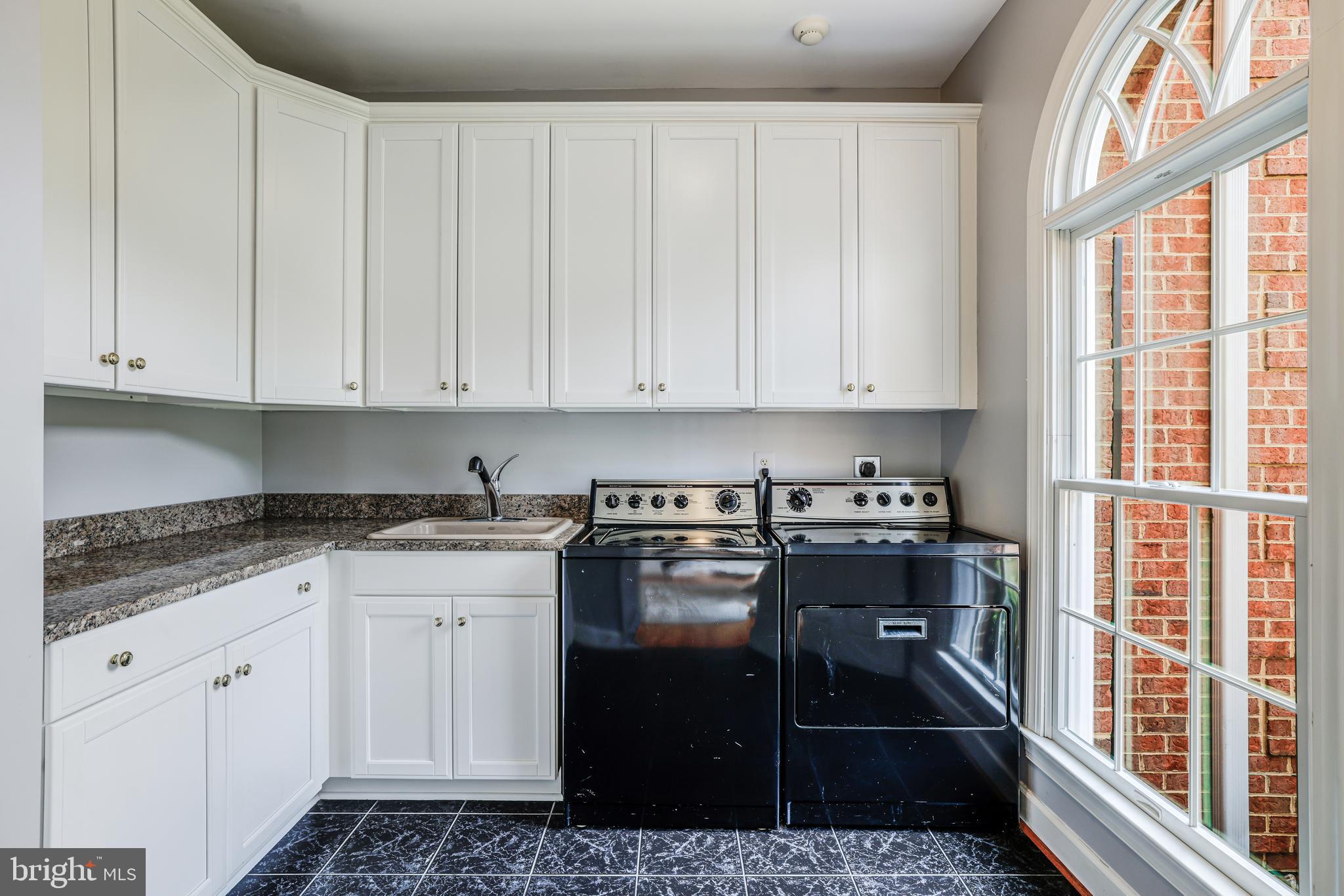 BARCLAY RIDGE - Residential